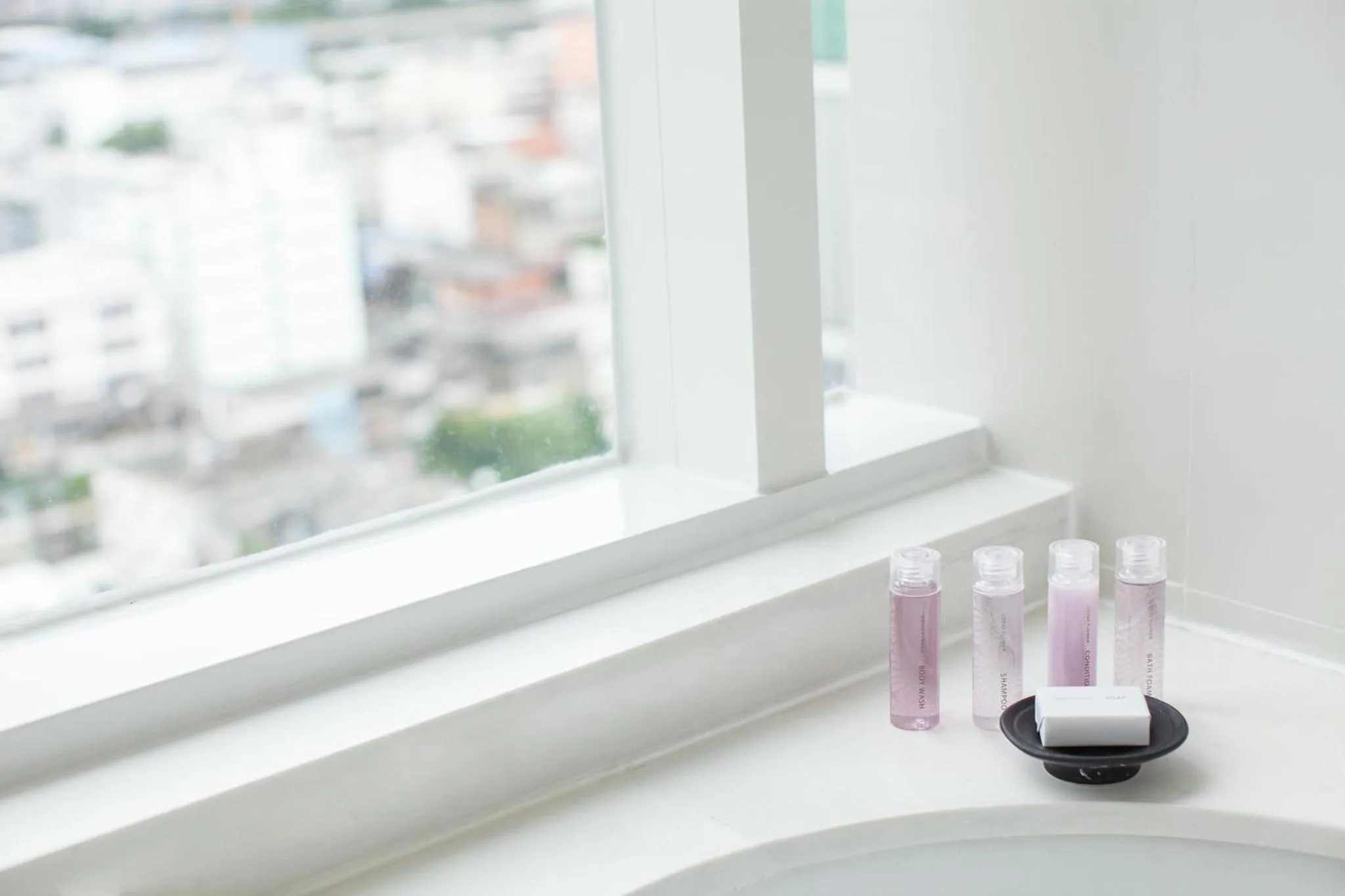 Photo of the whole room in Centara Watergate Pavilion Hotel Bangkok