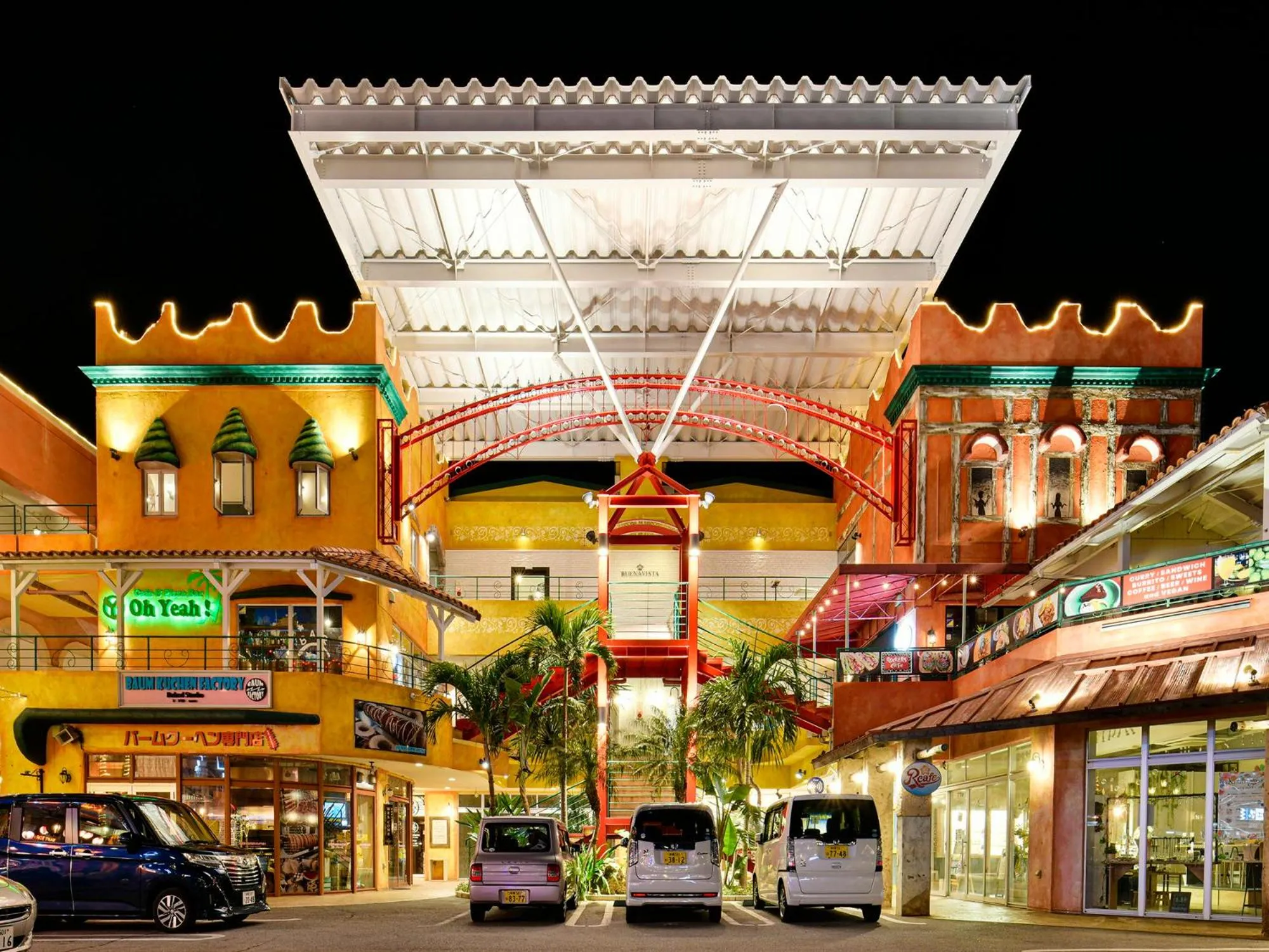 Night in Vessel Hotel Campana Okinawa