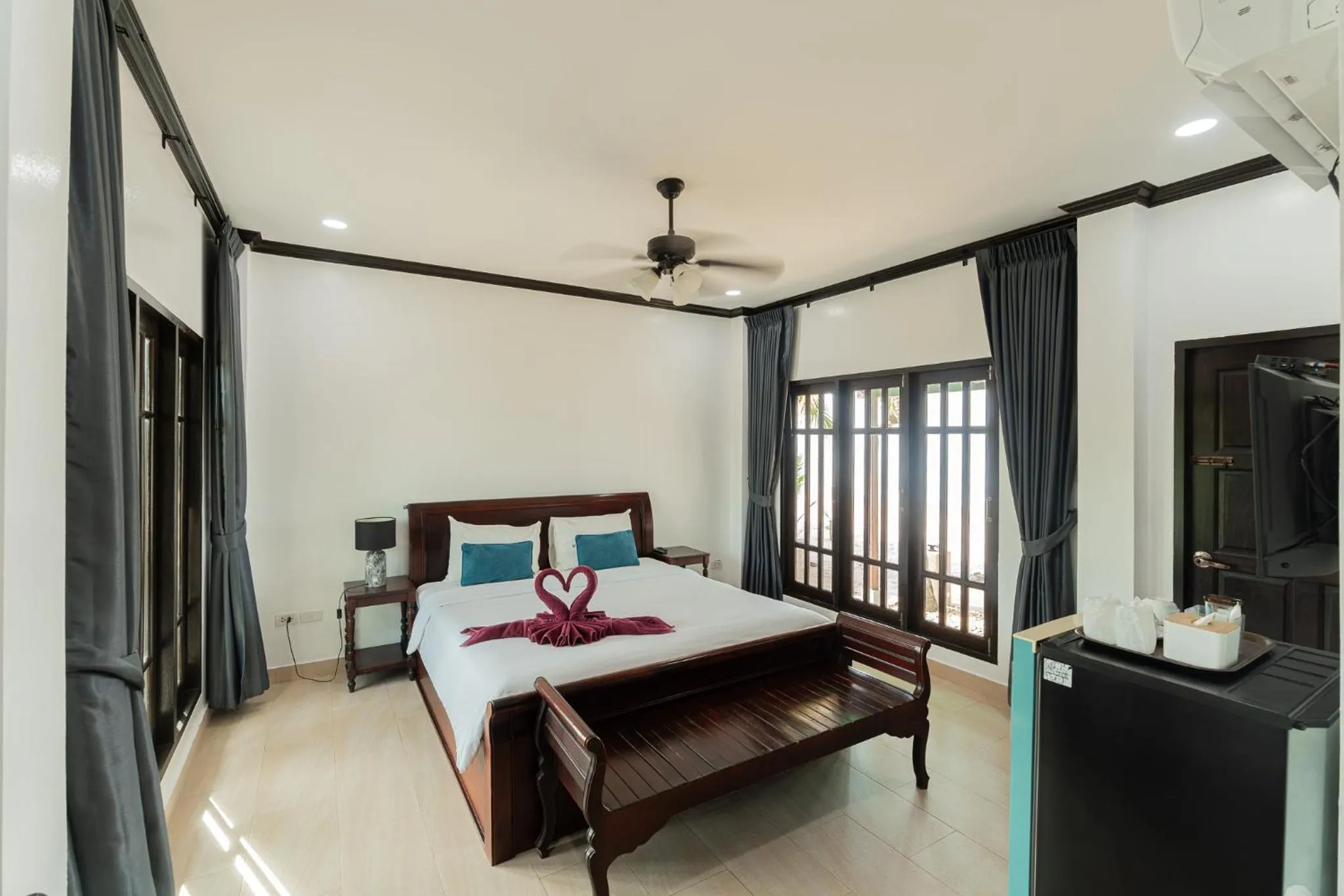 Bed in Baan Faa Talaychan Resort