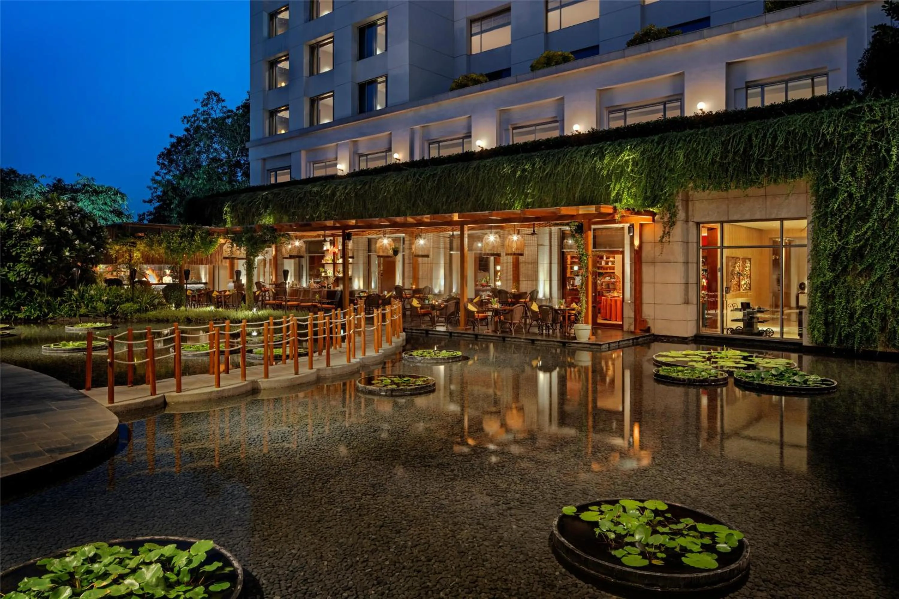 Restaurant/places to eat in Park Hyatt Chennai