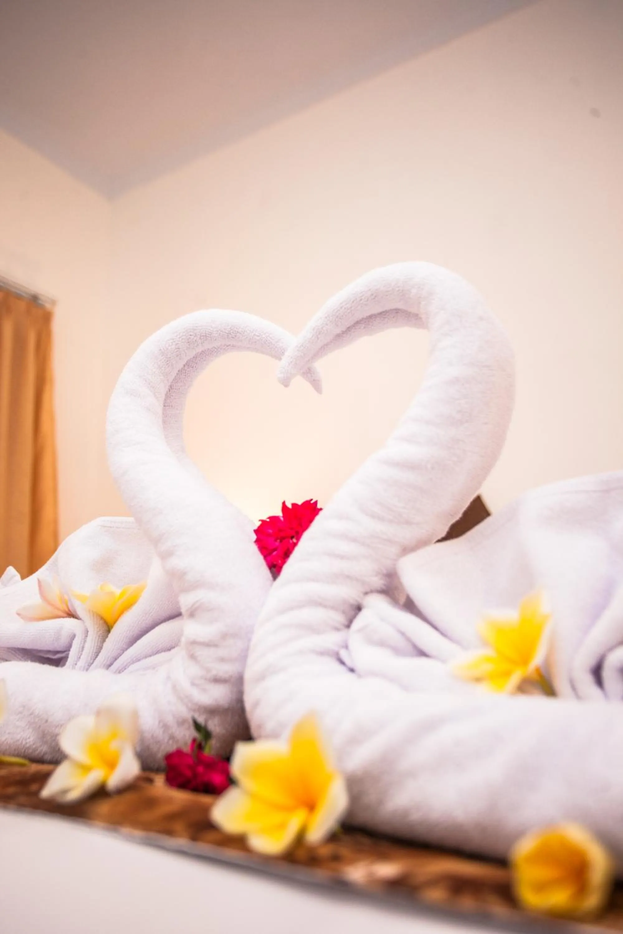 Photo of the whole room in Singgahan Bungalow by ecommerceloka