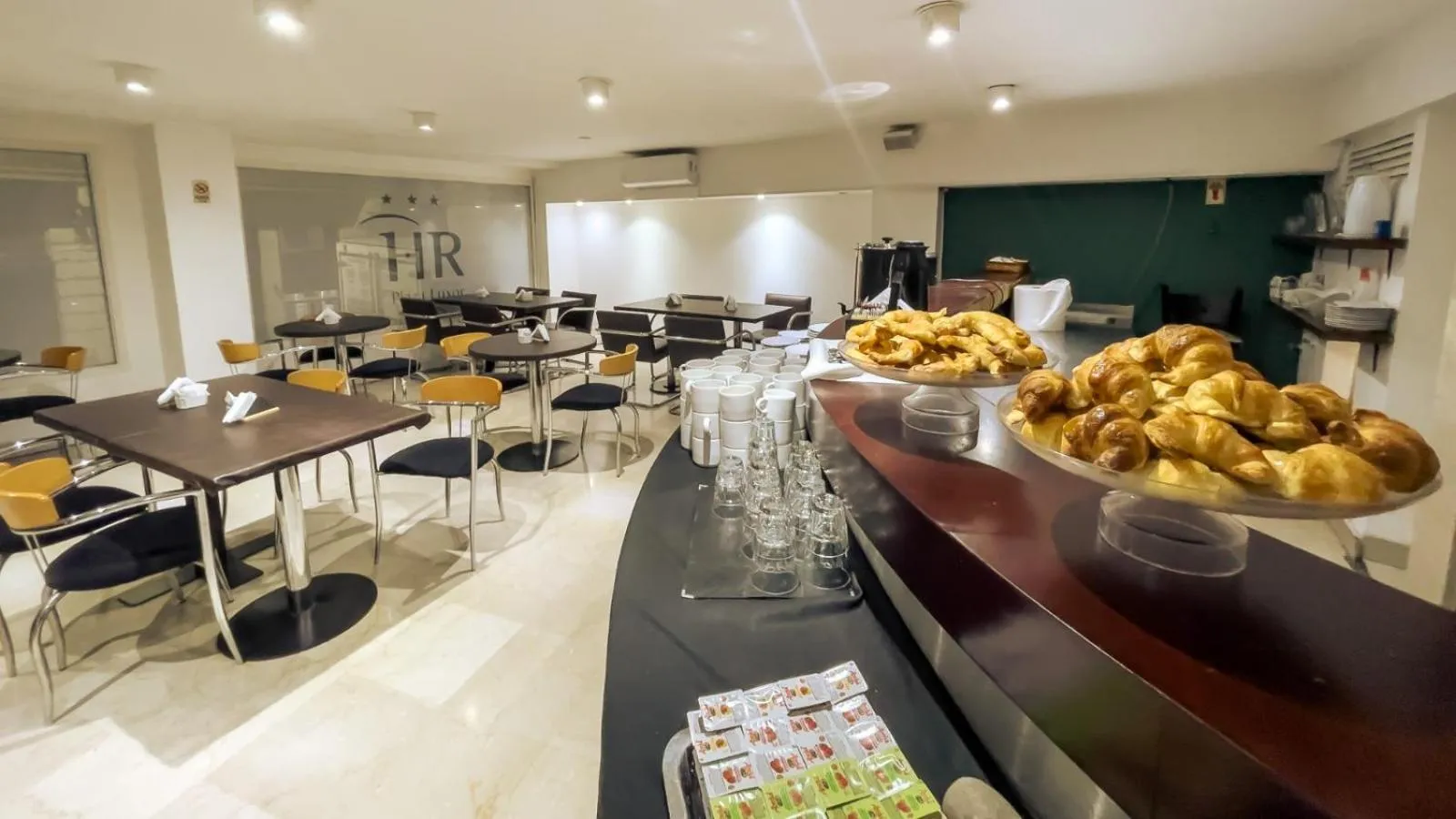 Breakfast in Hotel HR Plaza Luxor