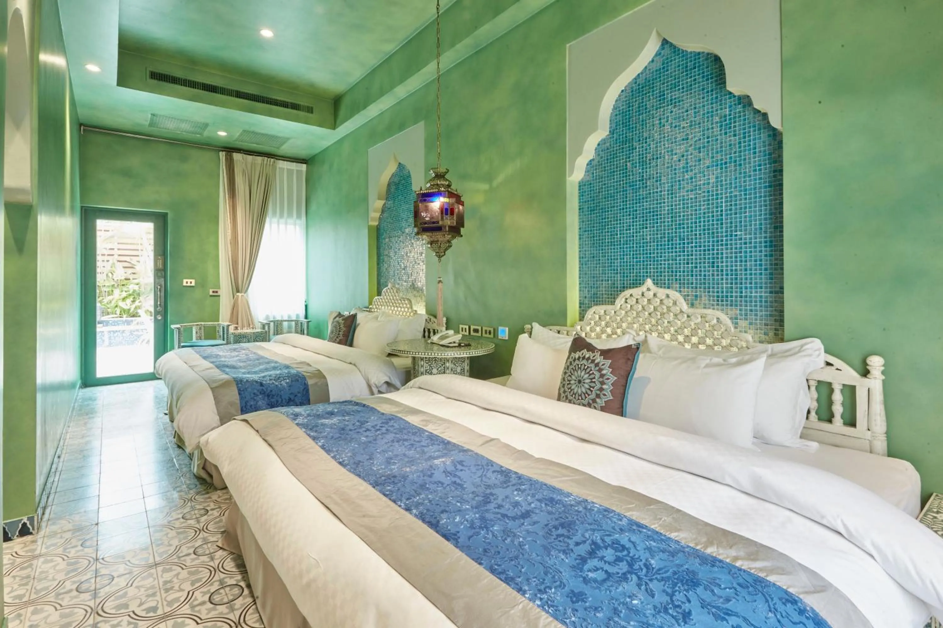 Bed in Kenting Amanda Hotel