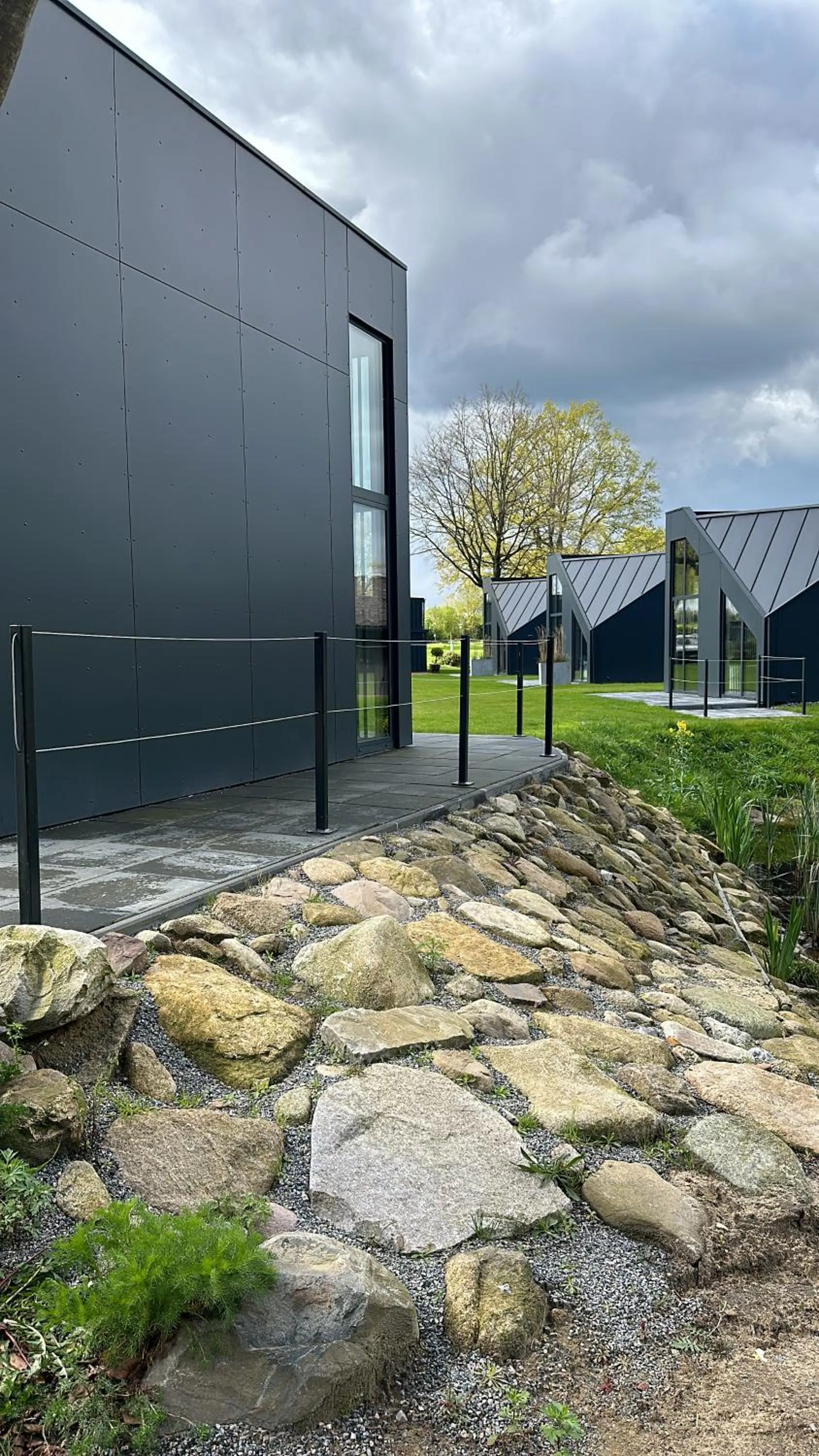 Property building in Hotel&Häuser HF GmbH