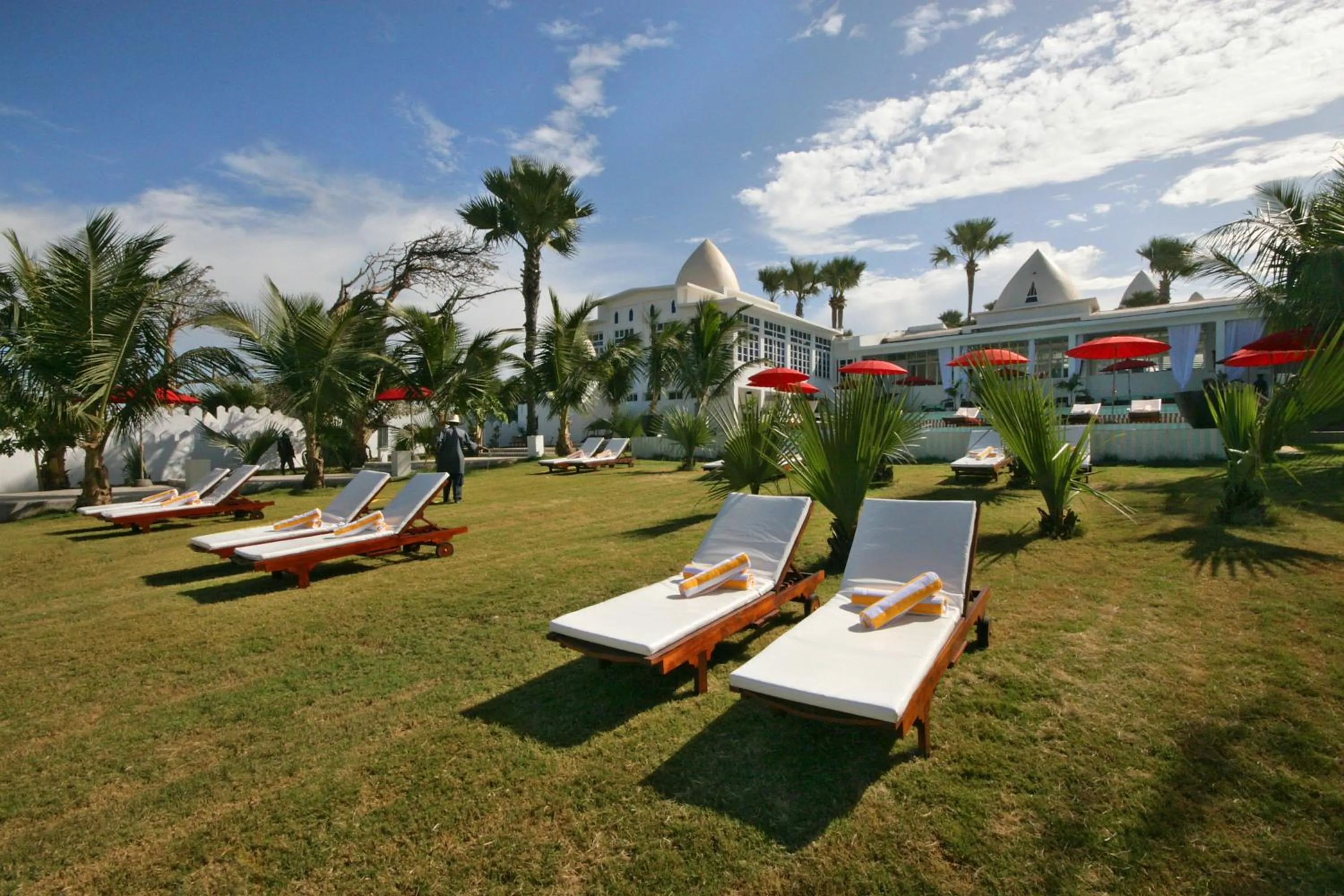 Swimming pool in Coco Ocean Resort & Spa
