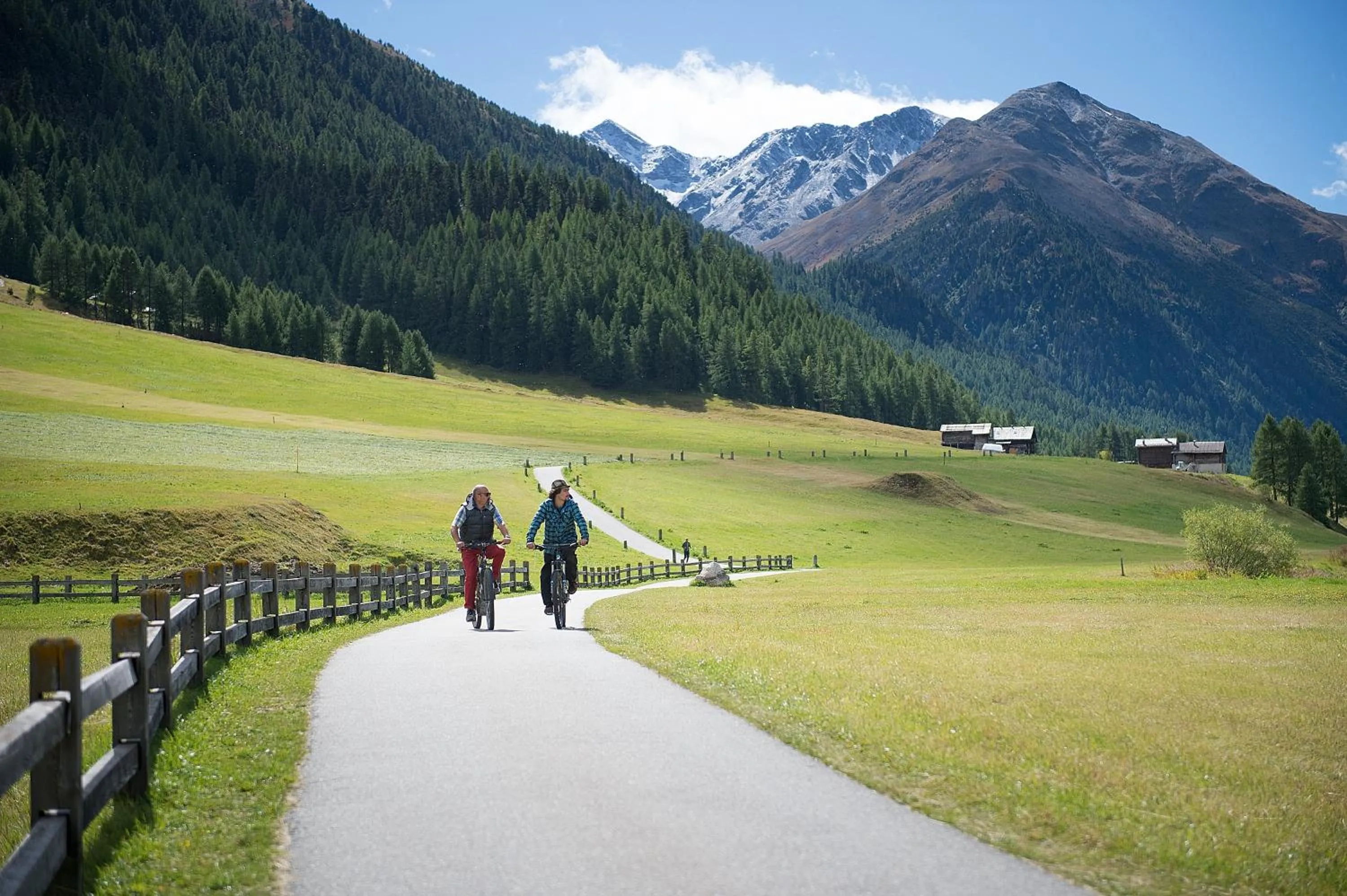 Cycling in Hotel Amerikan