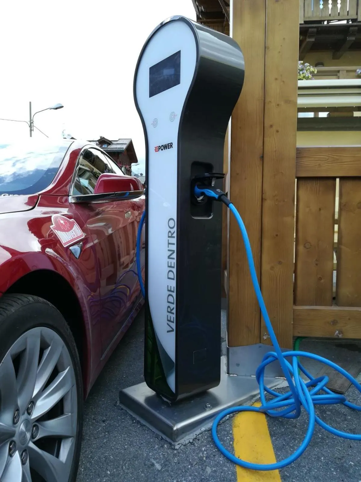 Logo/Certificate/Sign in Hotel Amerikan