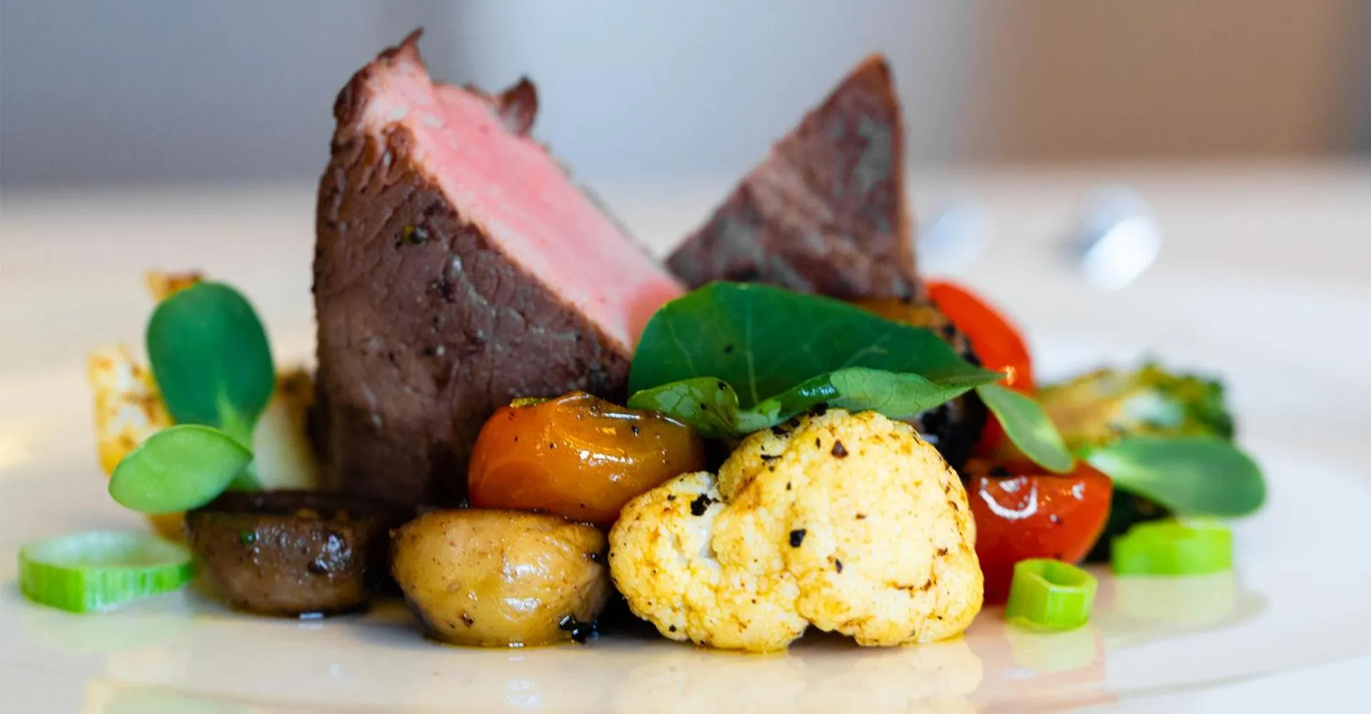 Food in Oak Leaf Residences