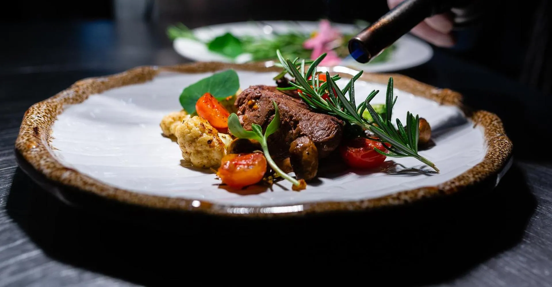 Food in Oak Leaf Residences