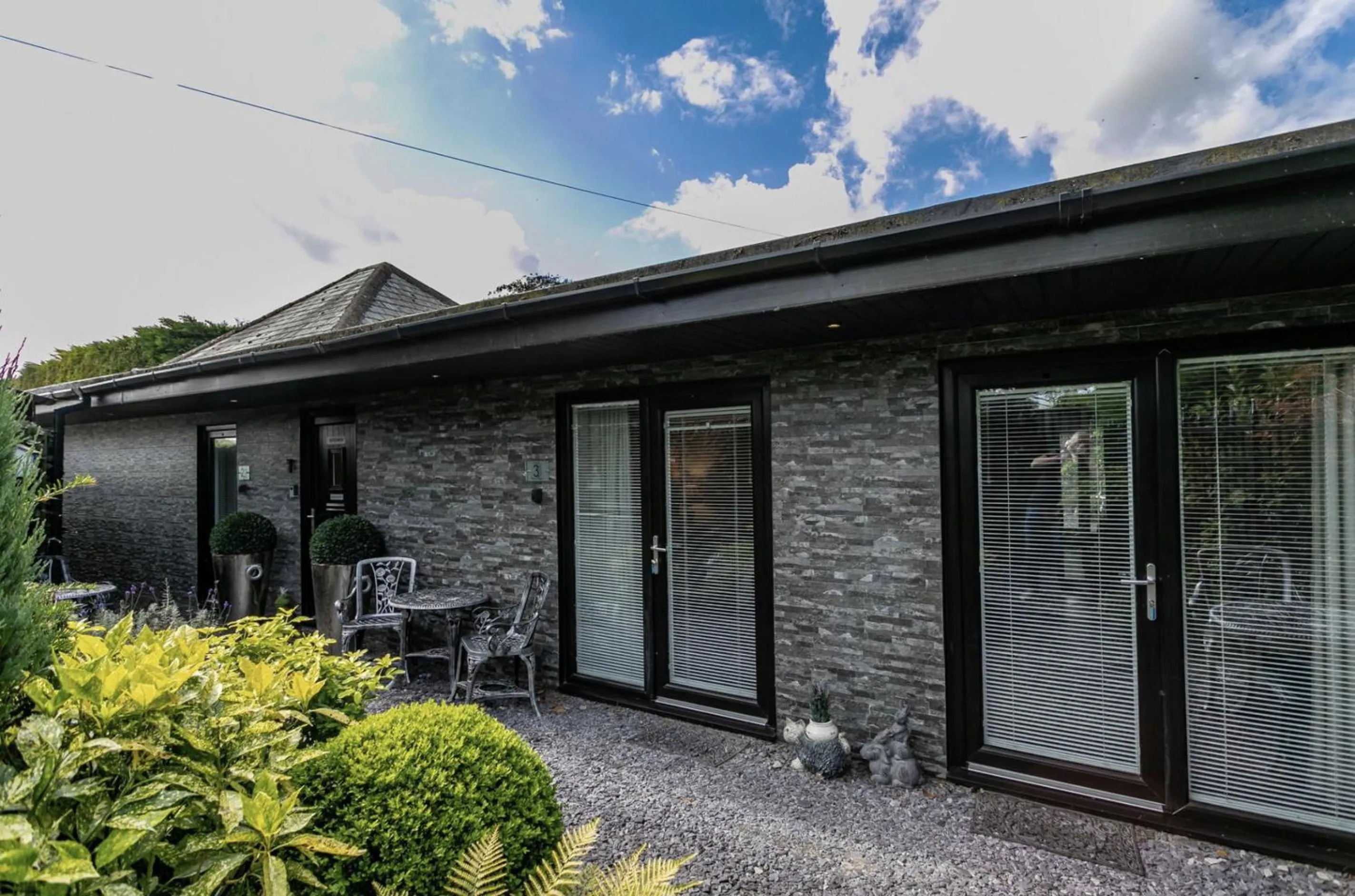 Property building in Willow Lodge Hambleton