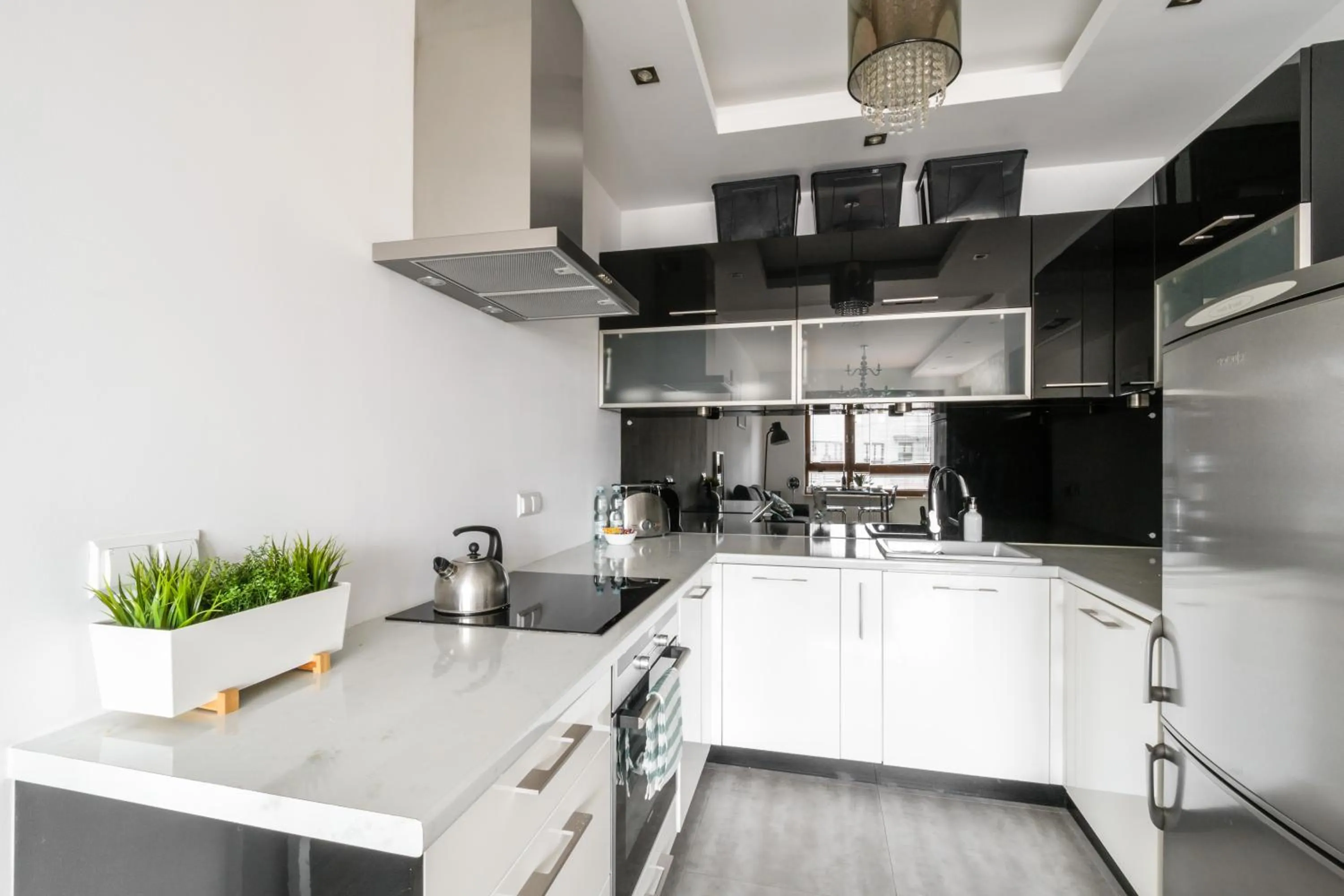 Kitchen or kitchenette in Warsaw Night Apartments Giełdowa