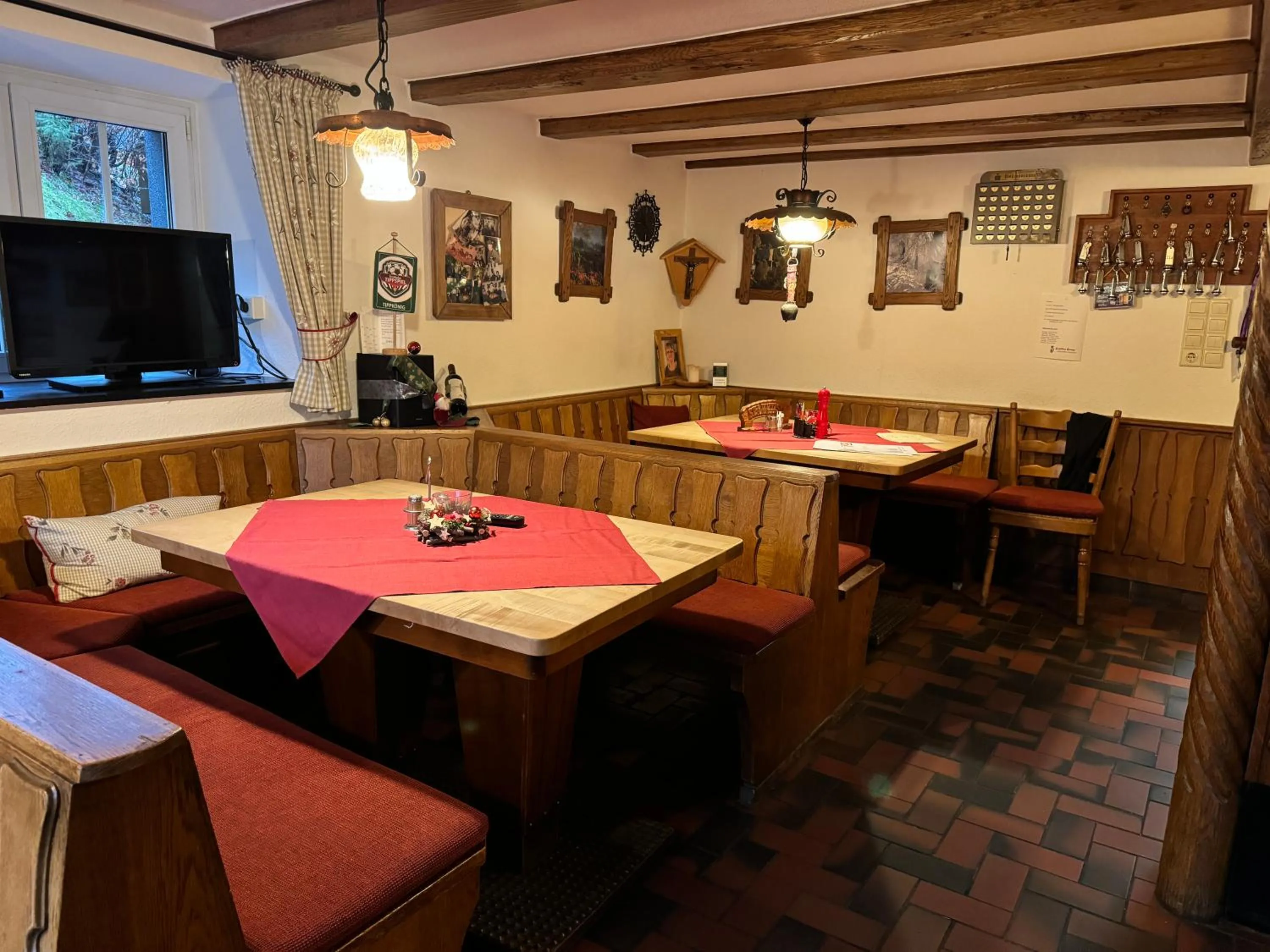 Restaurant/places to eat in Gasthof Braun