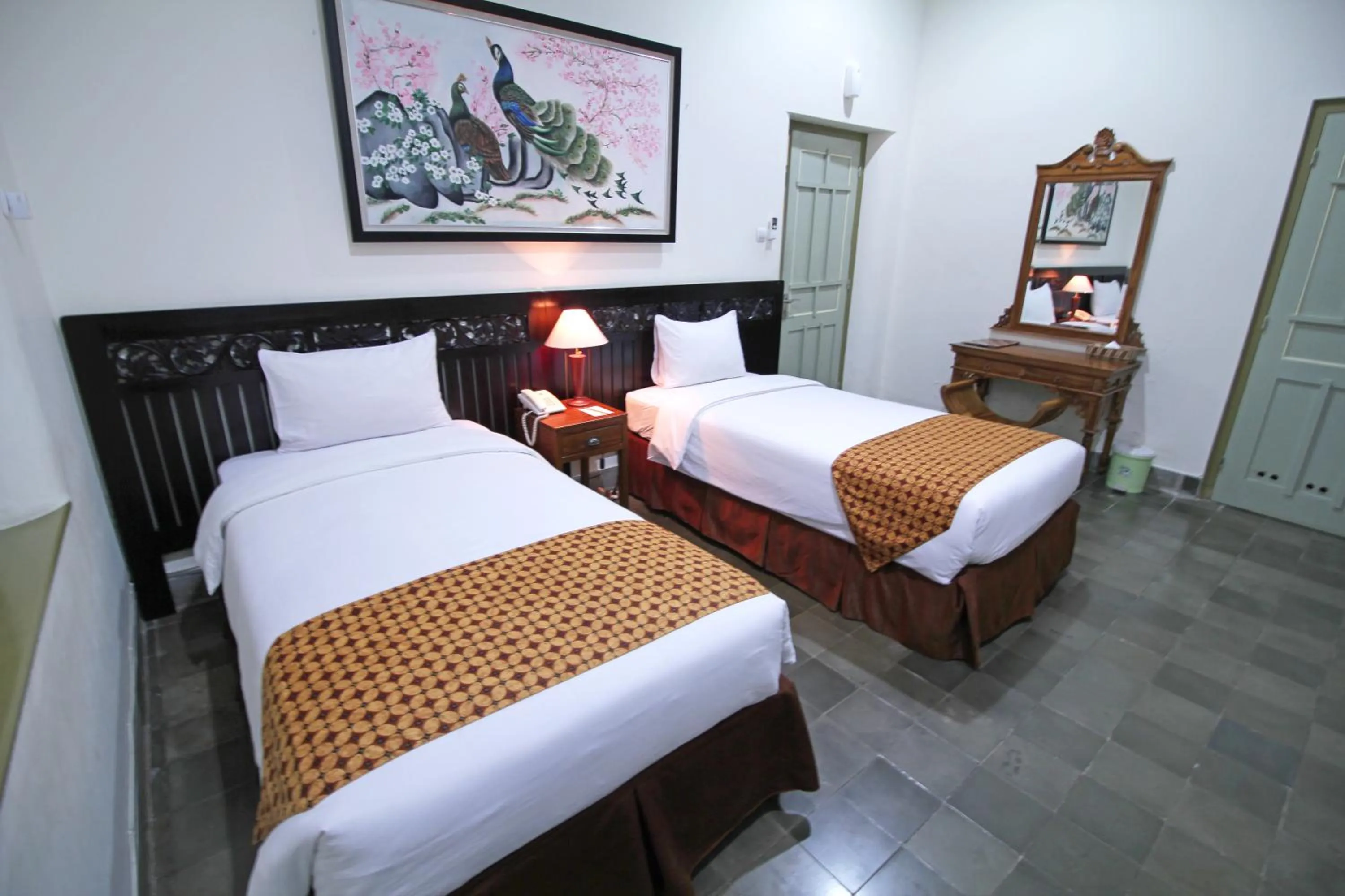 Bed in The Kresna Hotel