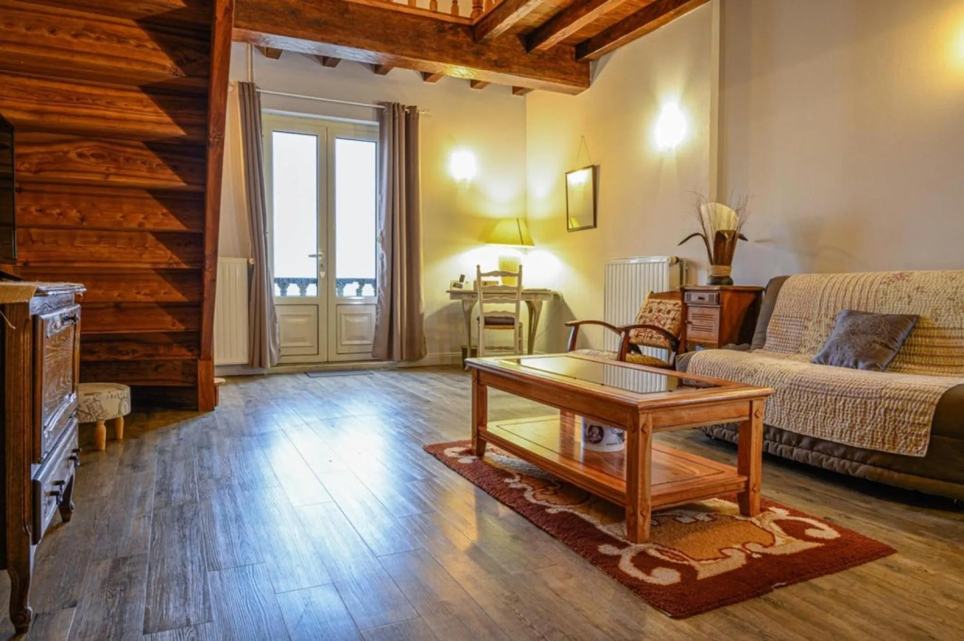 Logis hotel-restaurant les collines 59 route des crêtes