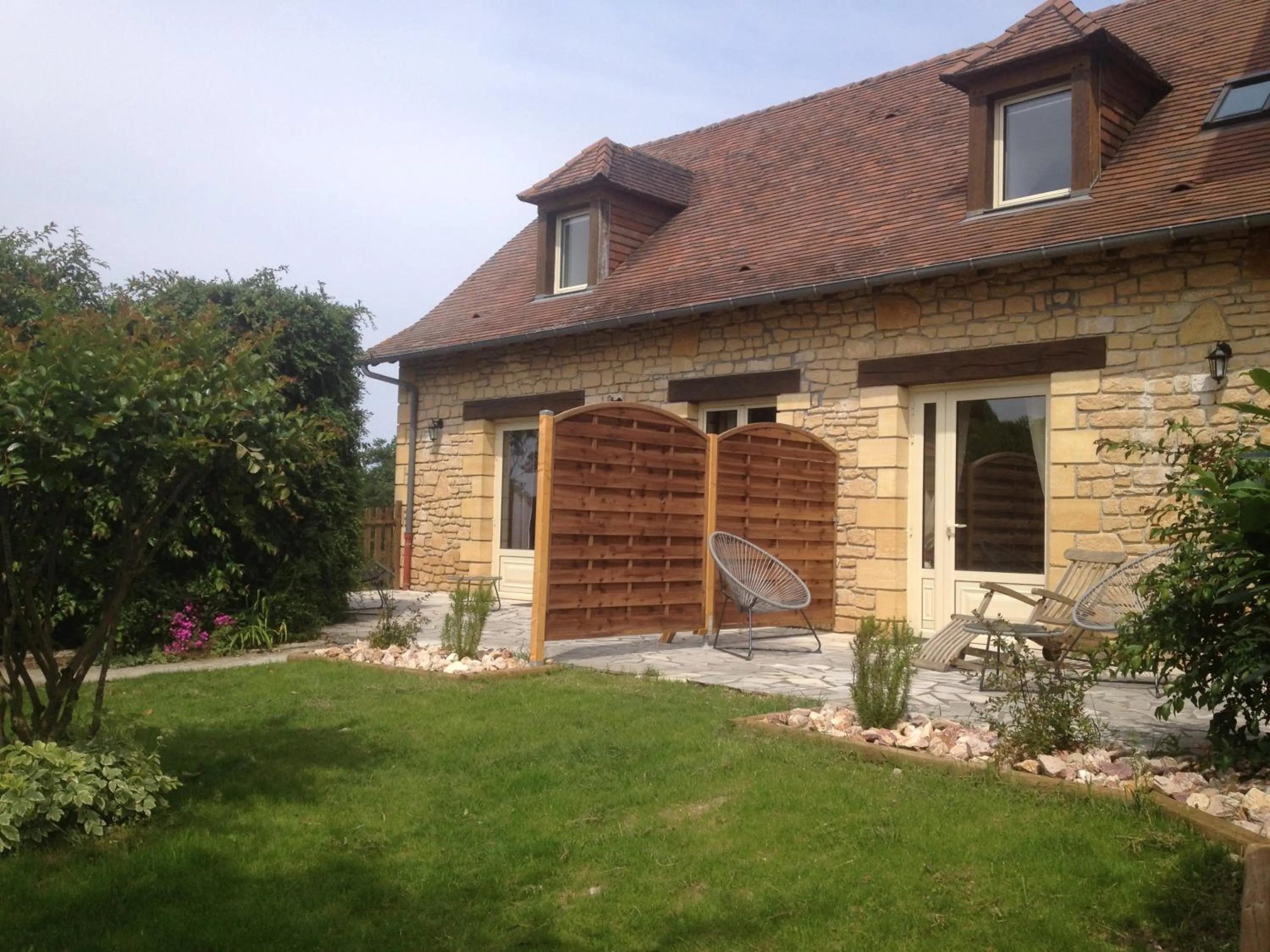 Balcony/Terrace in Logis hotel-restaurant les collines 59 route des crêtes