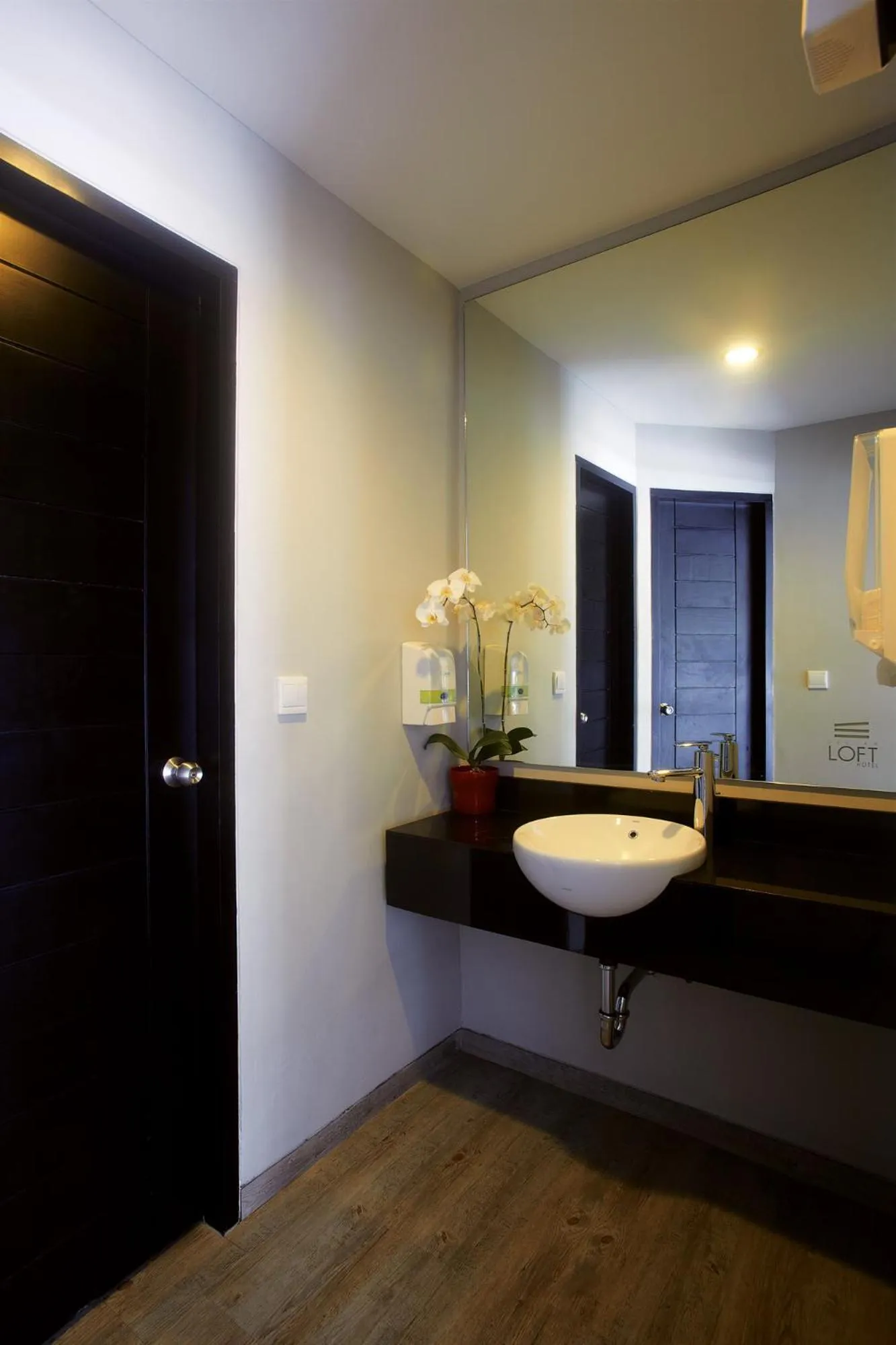 Area and facilities in Loft Legian Hotel Bali