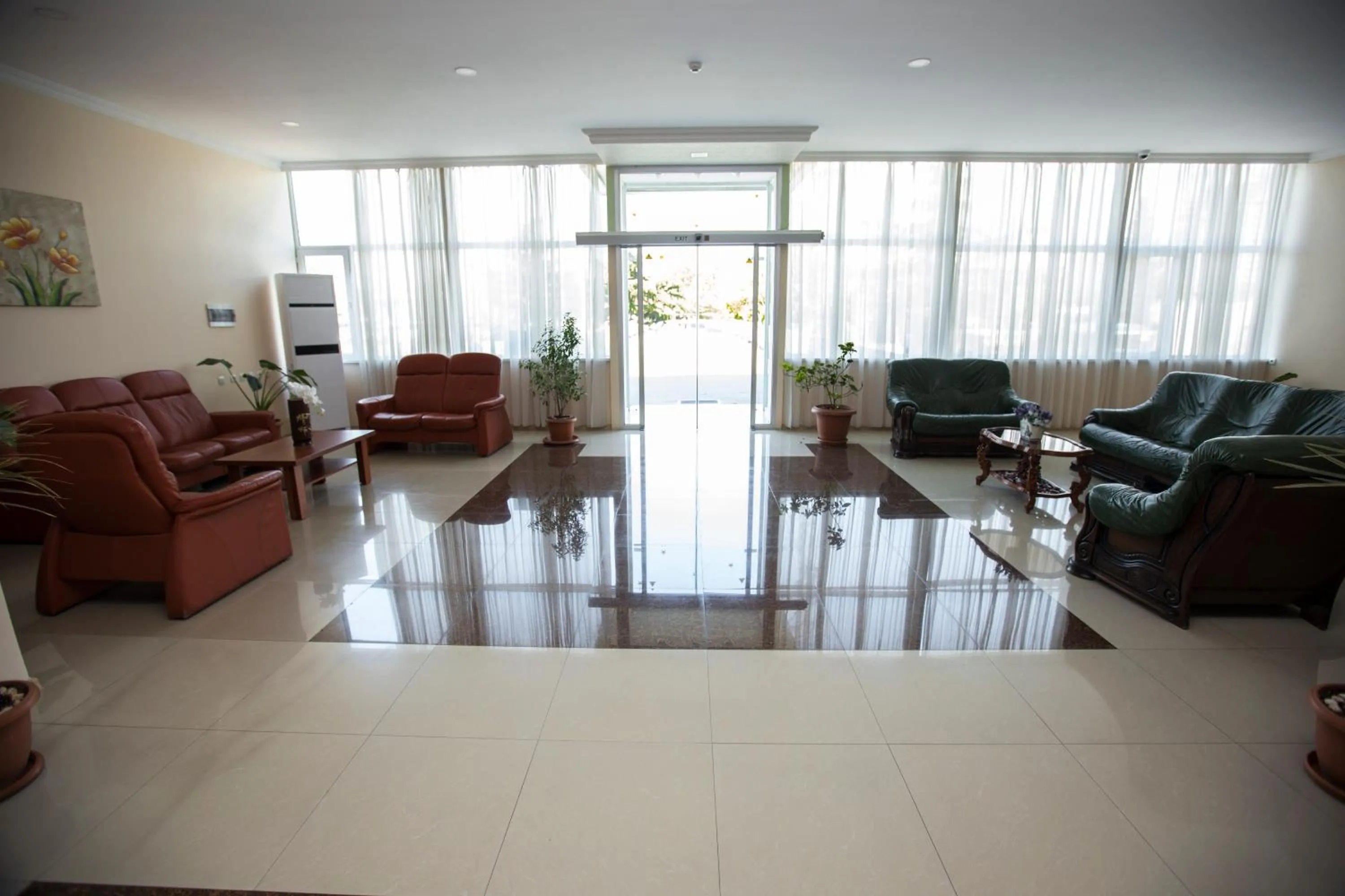 Lobby or reception in Ortachala Palace