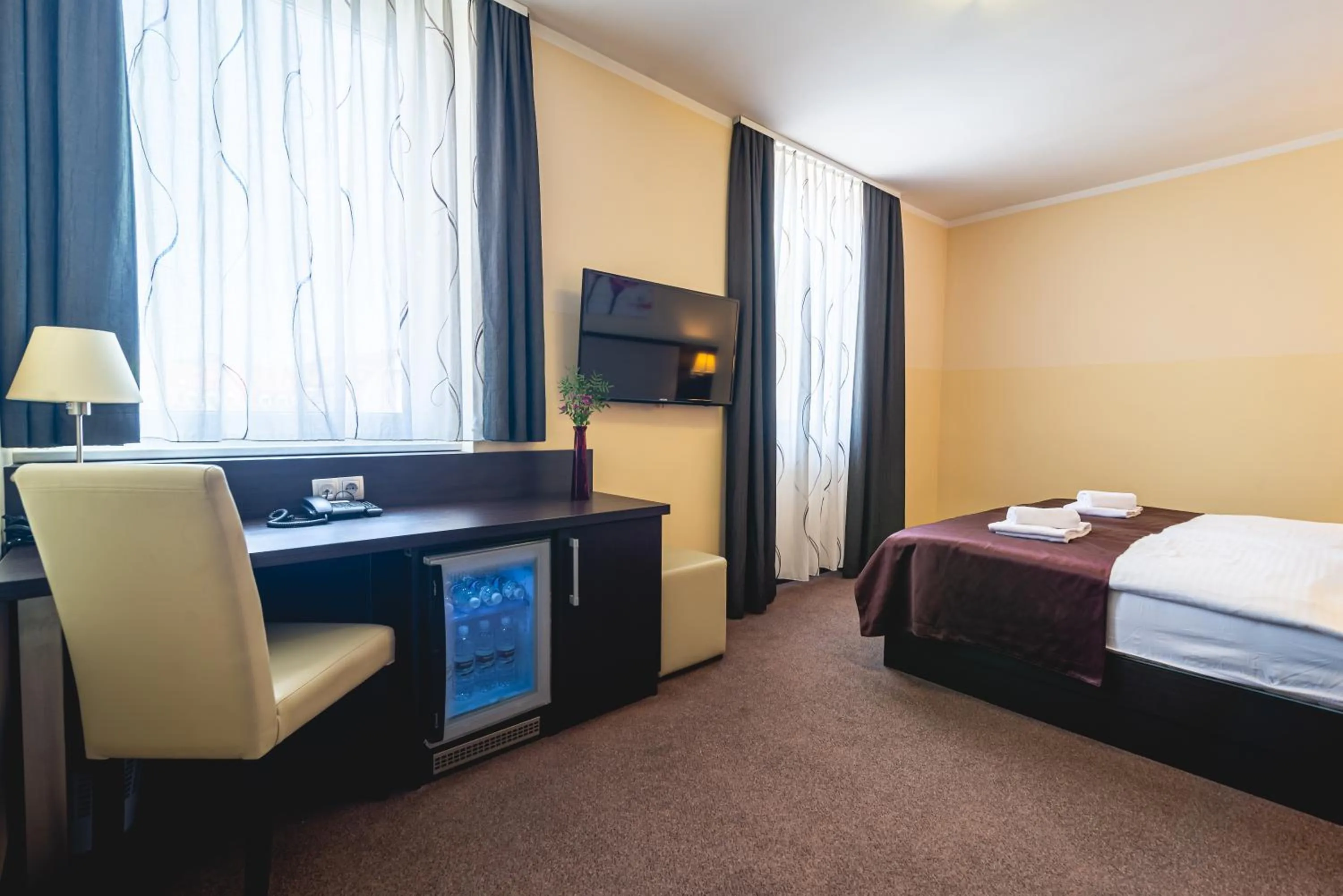 Photo of the whole room, Bed in Casino & Hotel ADMIRAL Ptuj