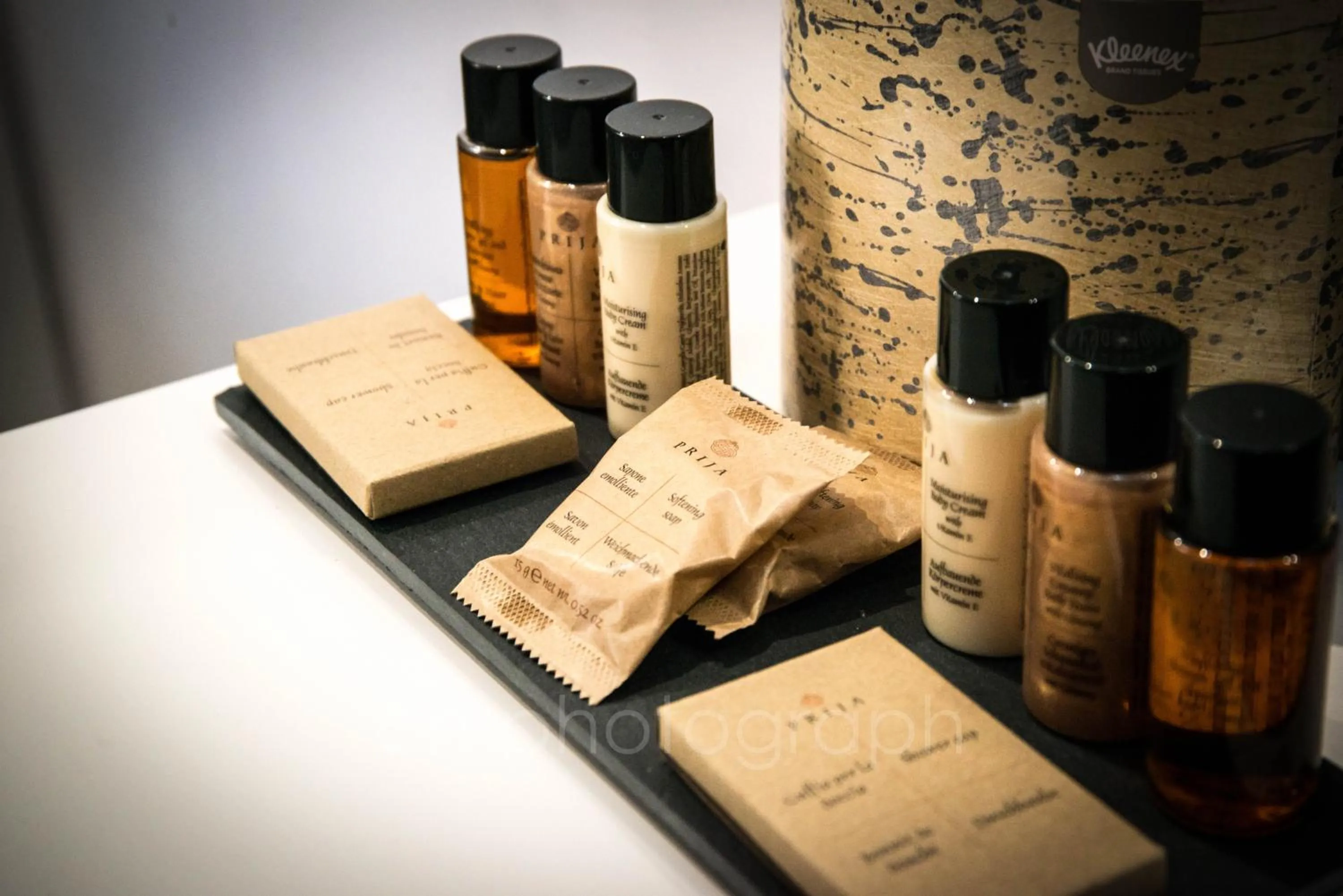 Shower in La Dimora del Falconiere - Luxury Suites