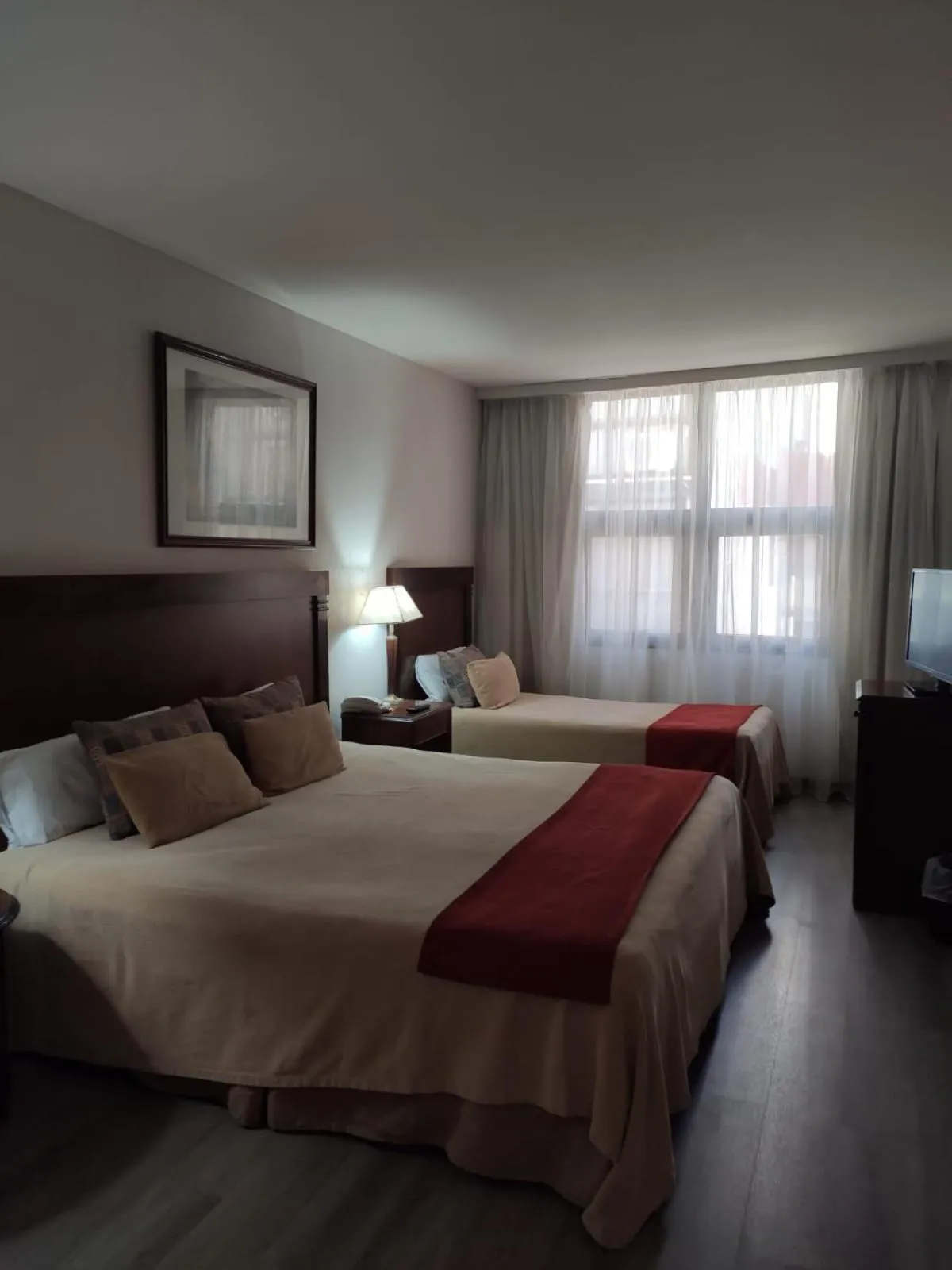 Photo of the whole room, Bed in HR Esmeralda Luxor