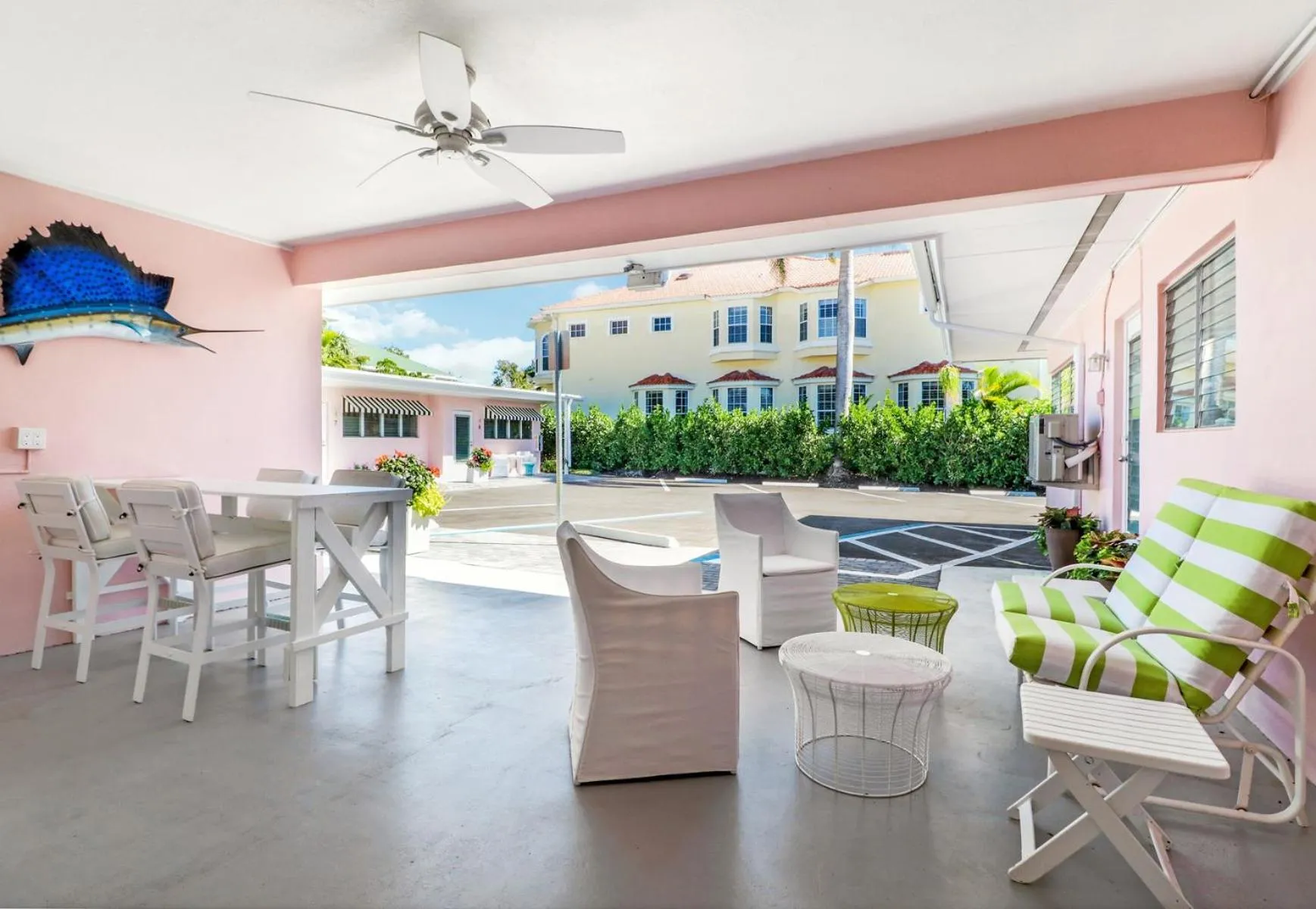 Patio in The Gondolier Inn