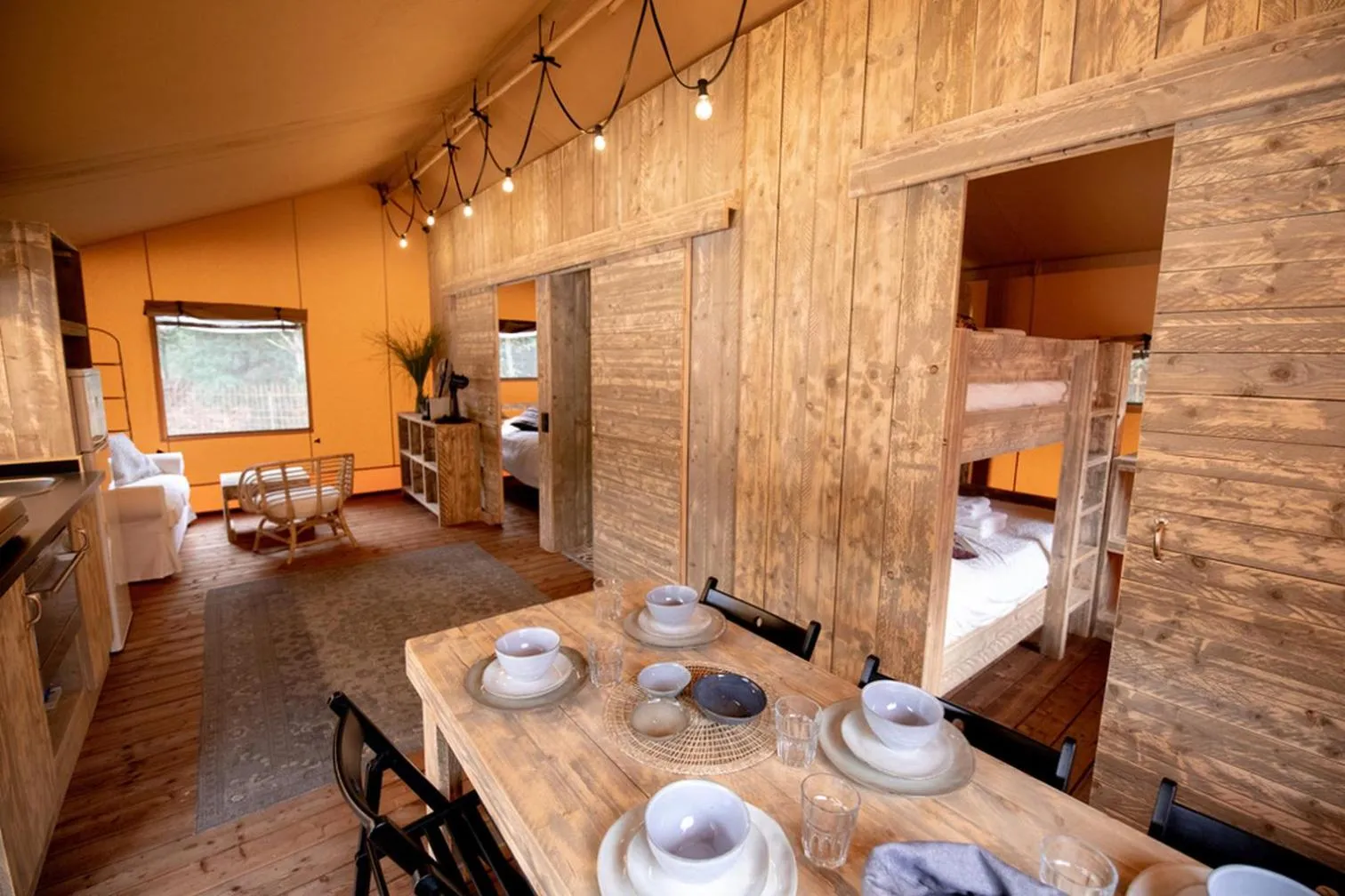 Dining area in Glamping Can Bora Lodges