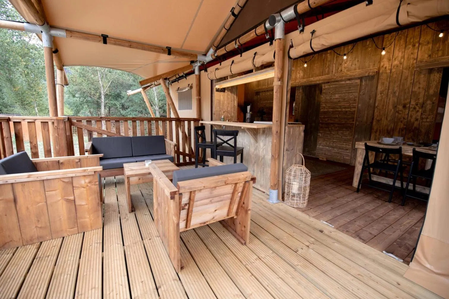 Balcony/Terrace in Glamping Can Bora Lodges