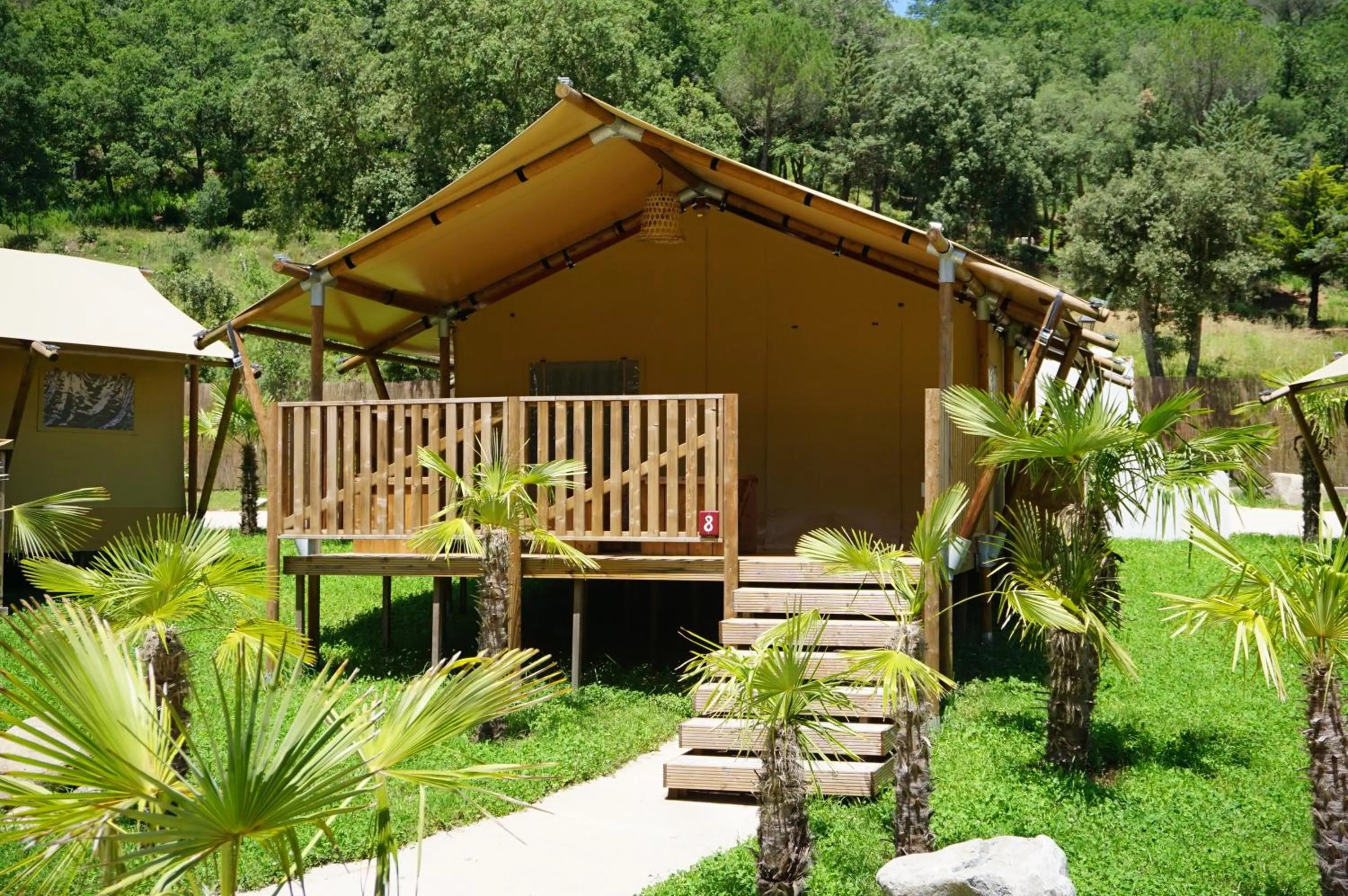 Facade/entrance in Glamping Can Bora Lodges