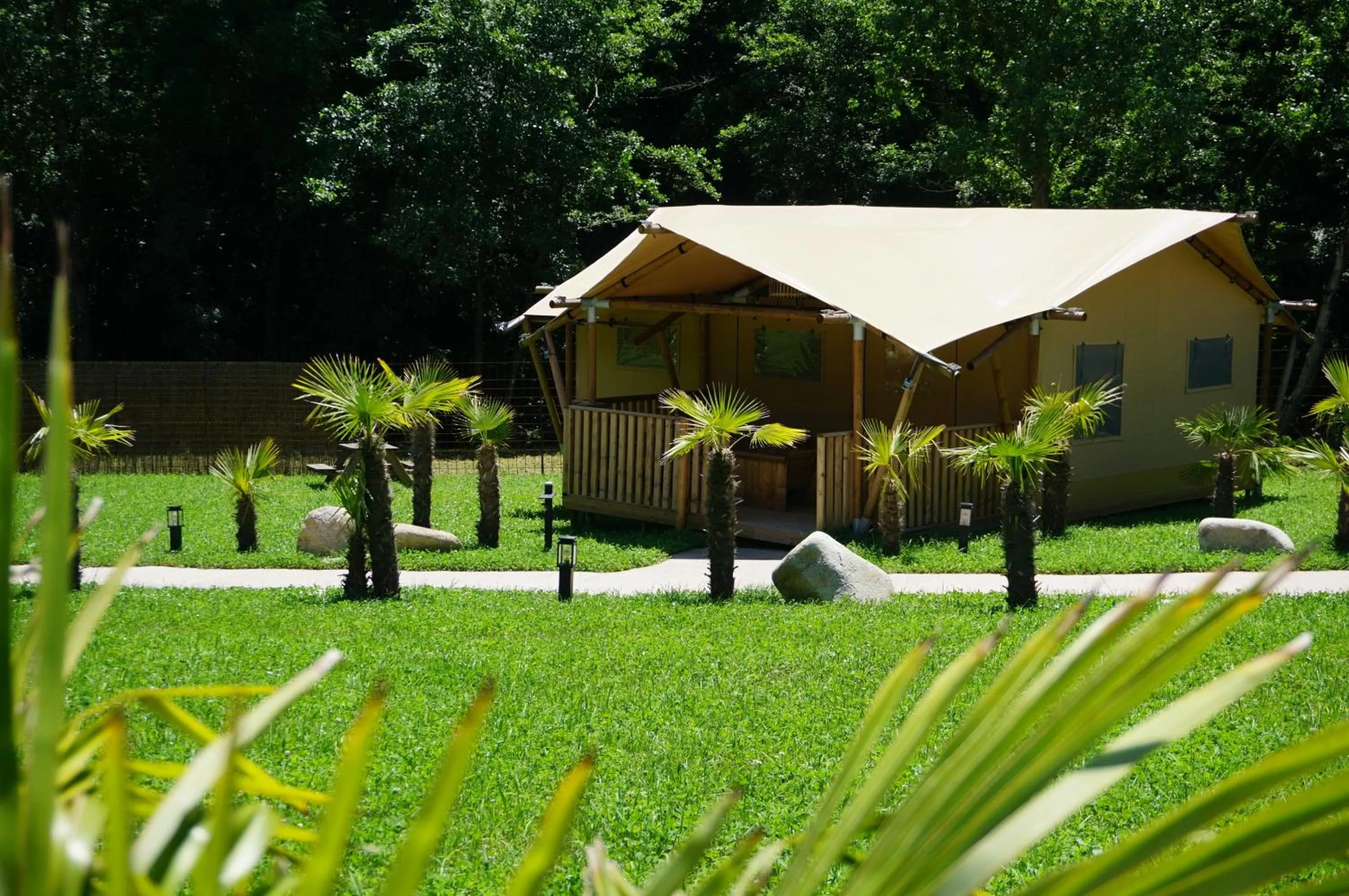 Property building in Glamping Can Bora Lodges