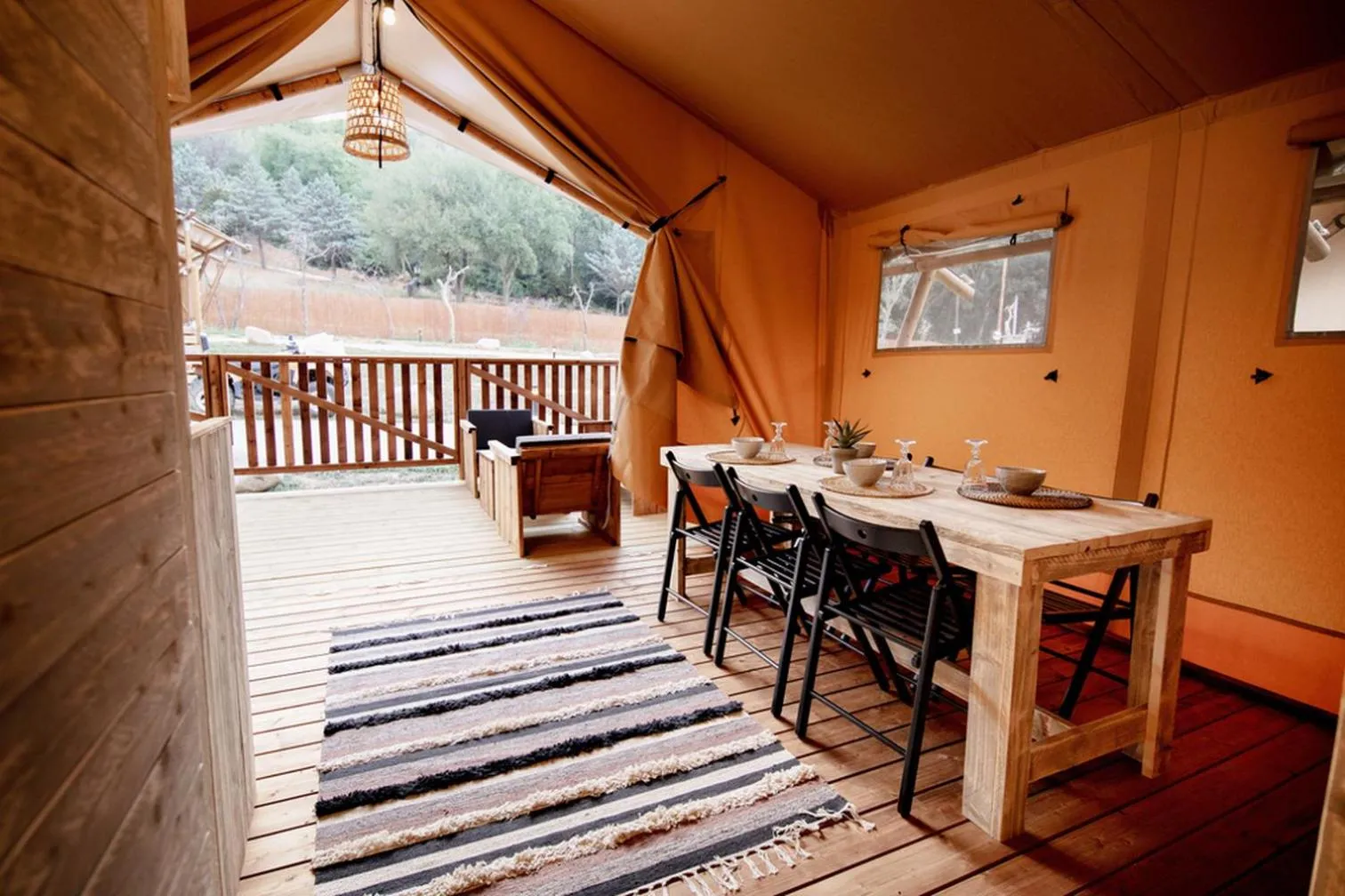 Balcony/Terrace in Glamping Can Bora Lodges