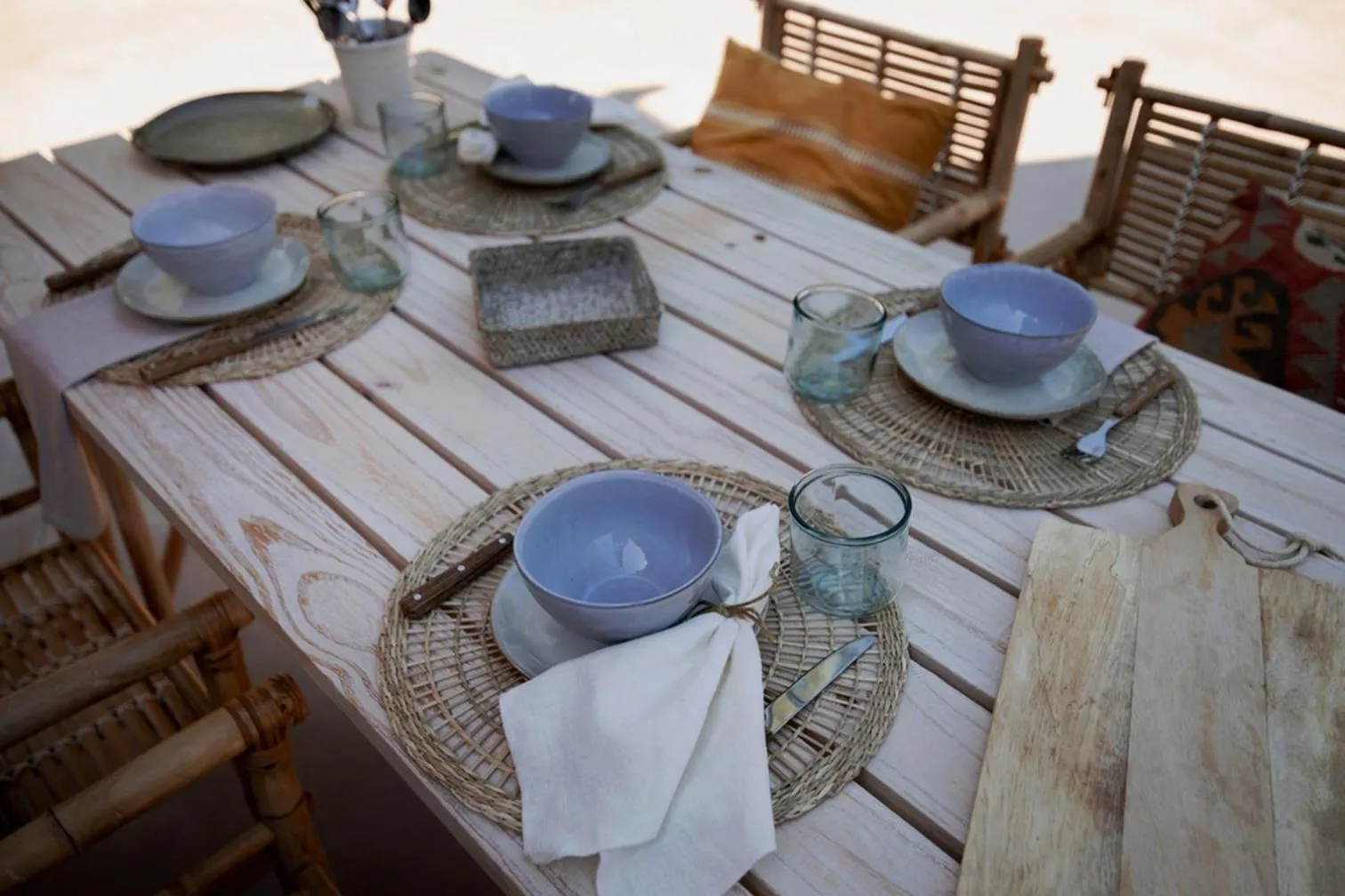 Restaurant/places to eat in Glamping Can Bora Lodges