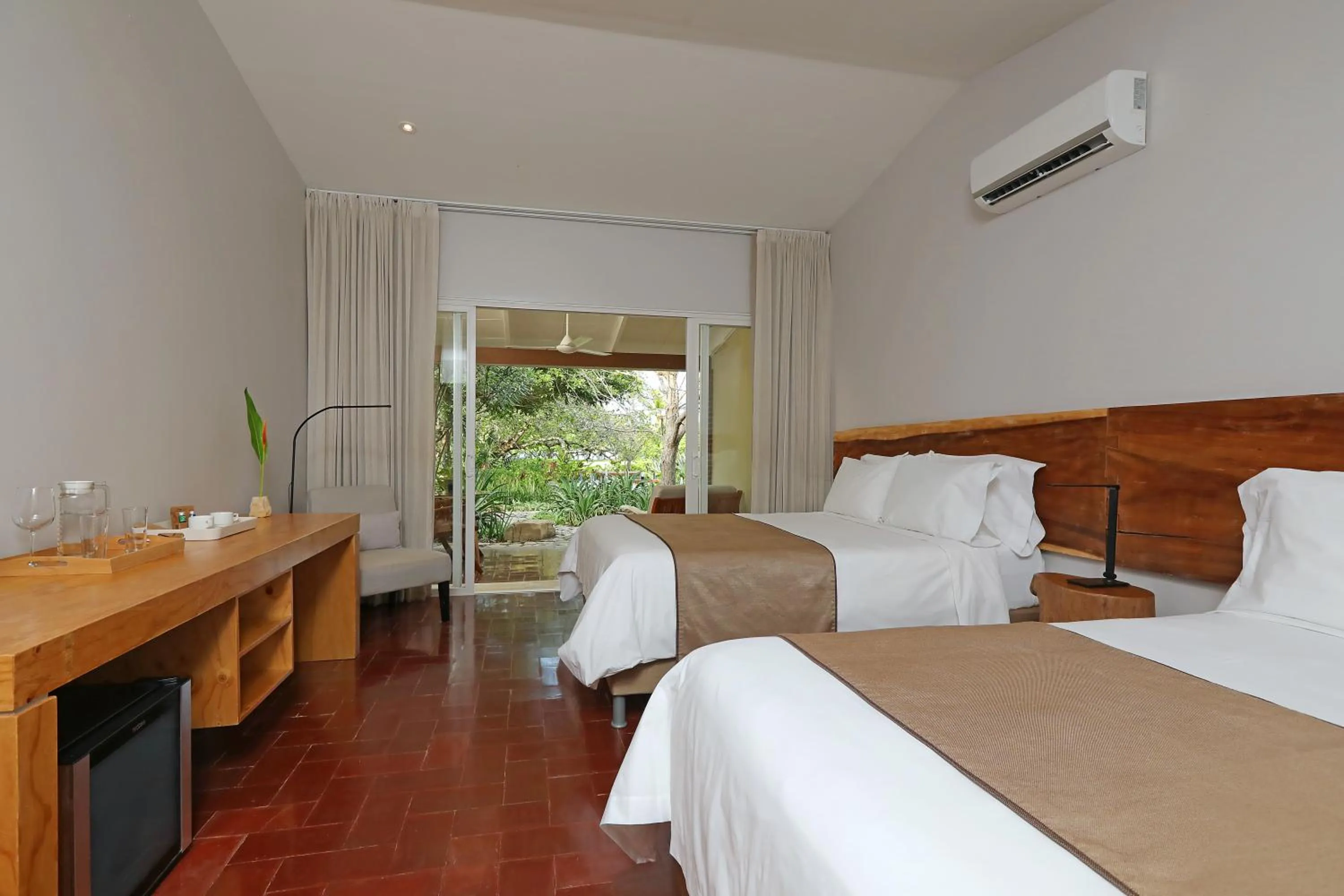 Photo of the whole room, Bed in OPacifico Hotel Boutique