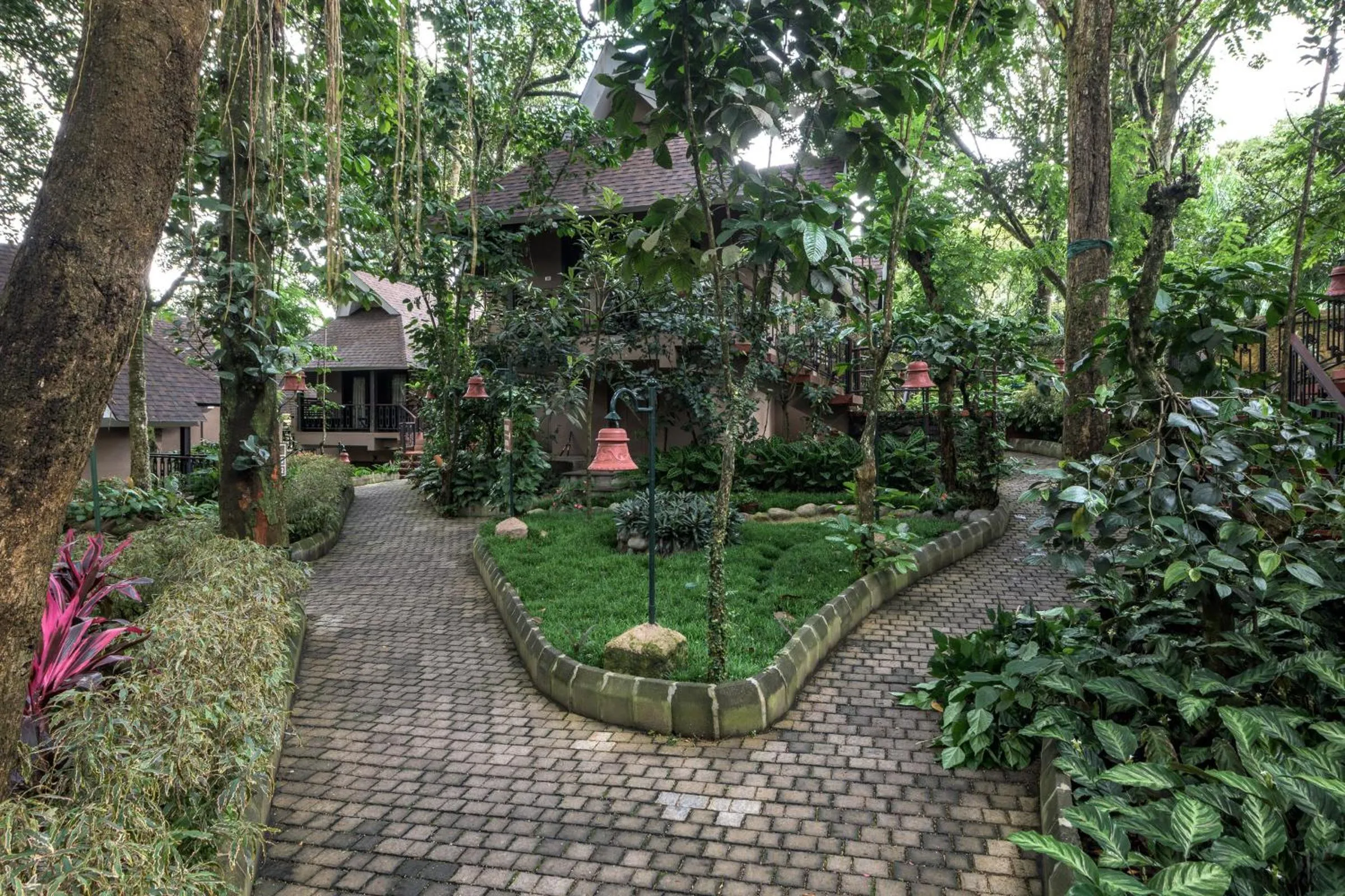 Garden in Club Mahindra Thekkady