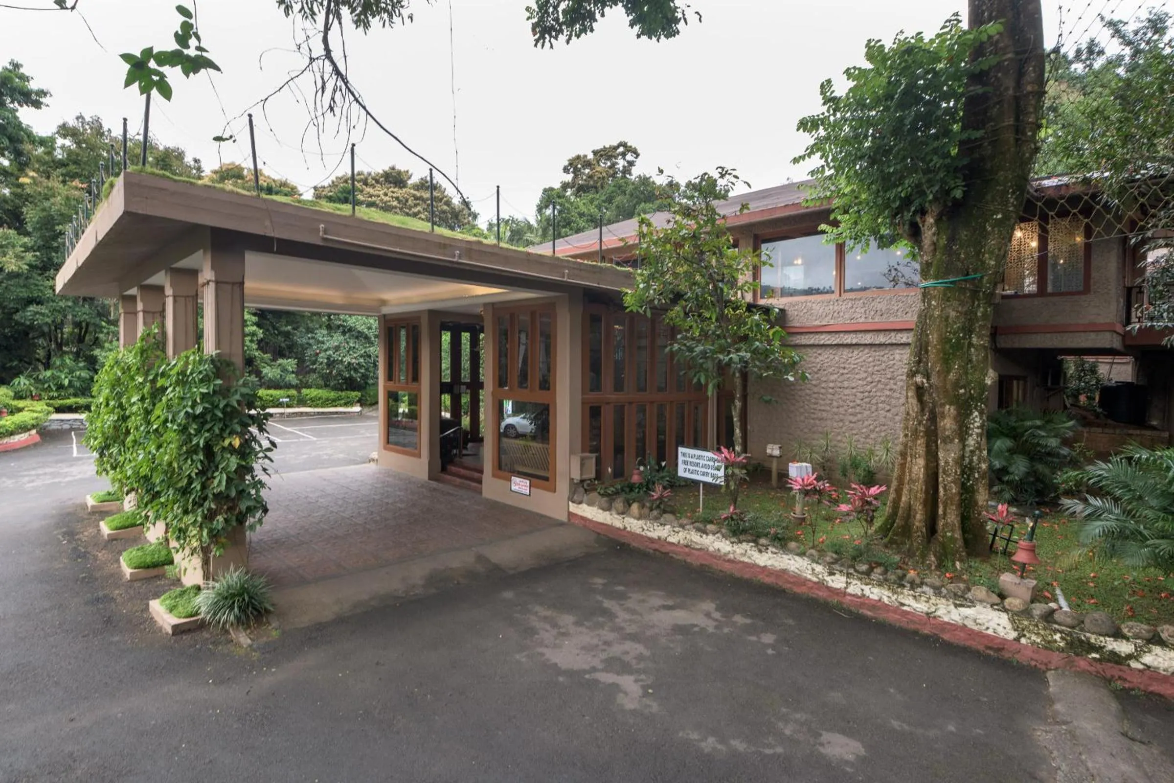 Facade/entrance in Club Mahindra Thekkady