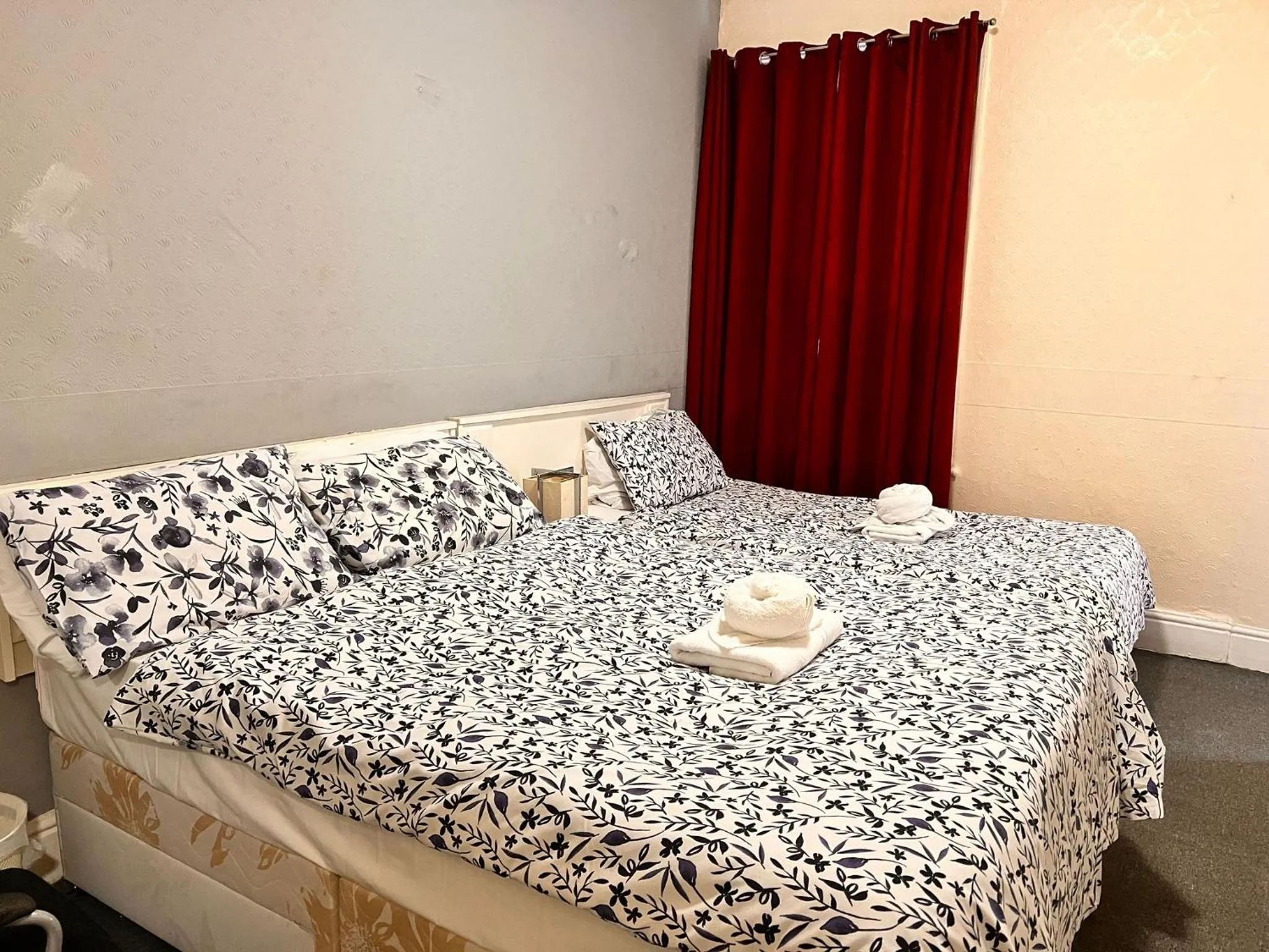 Bed in The Albert Inn Hotel Blackpool