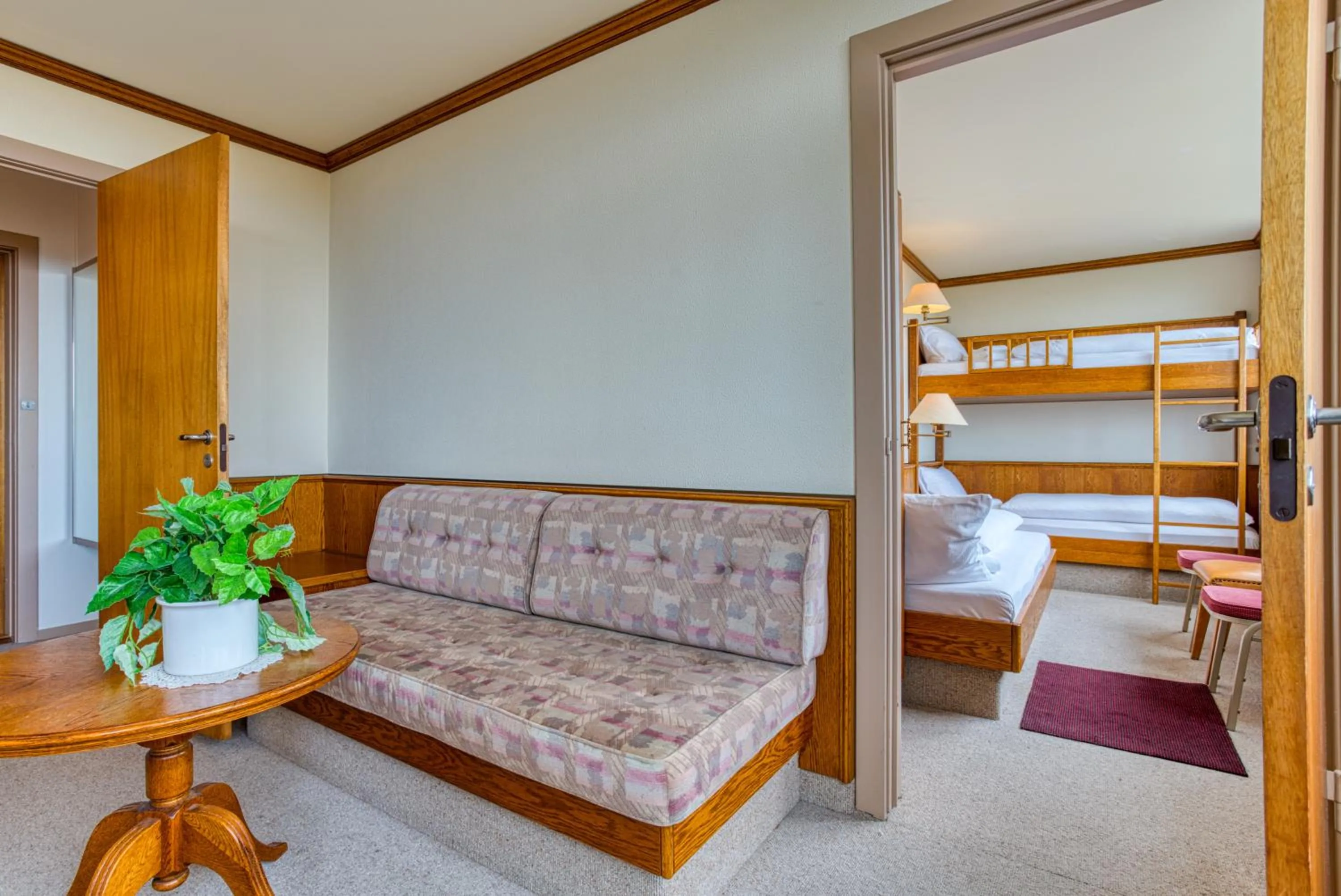 bunk bed, Bed in FF&E Hotel Dania