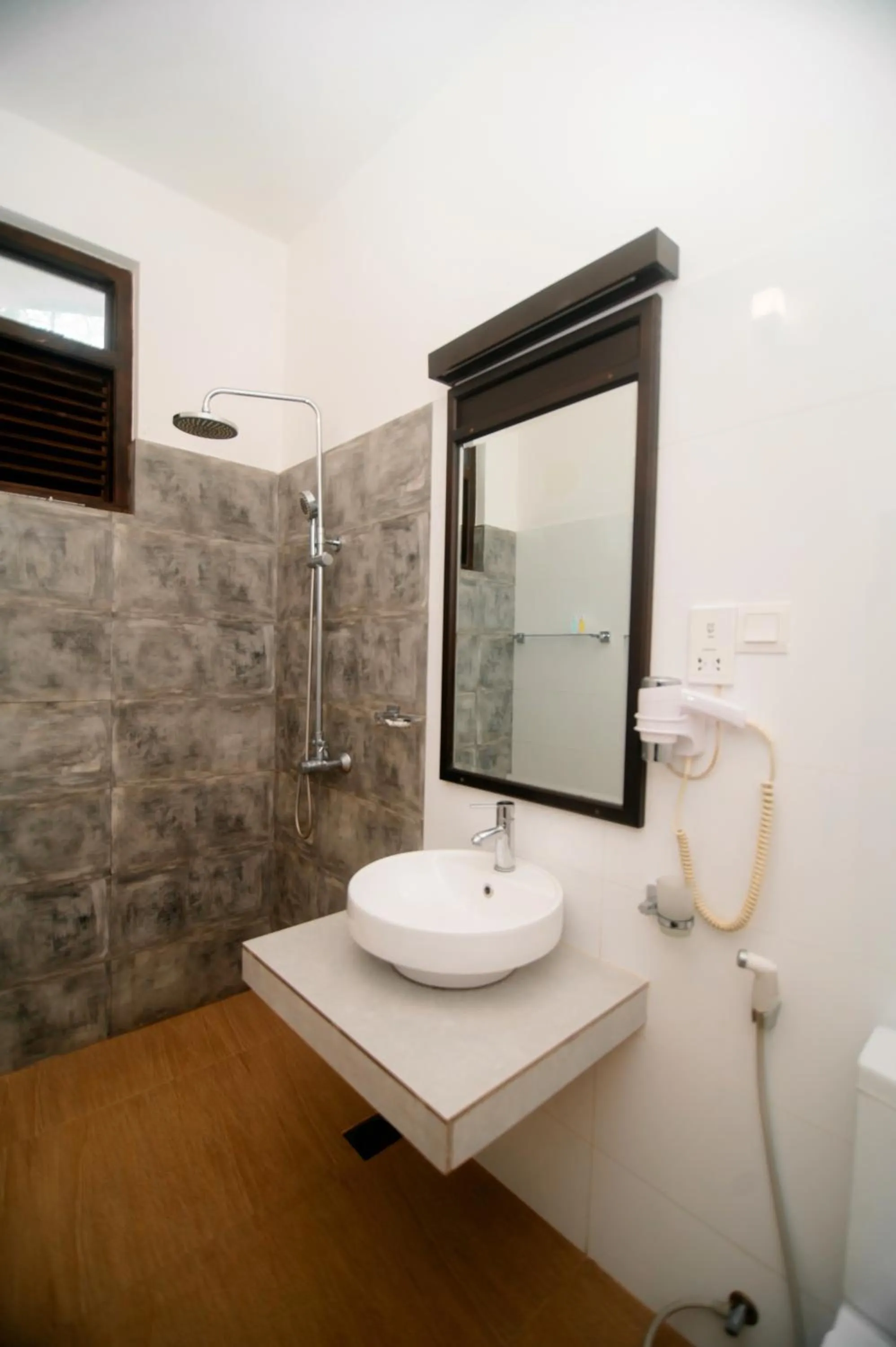 Lagoon Paradise Beach Resort