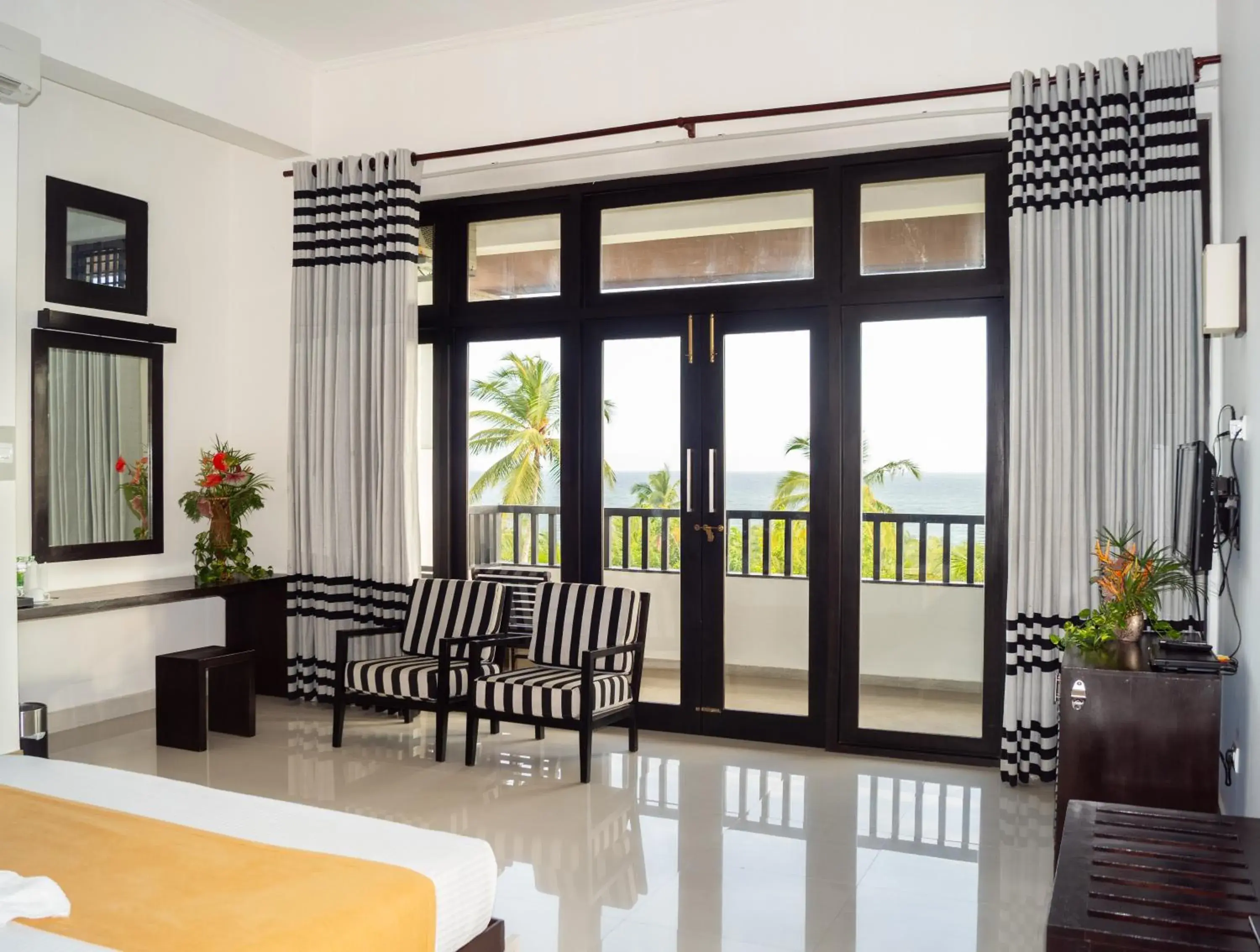 Deluxe Double Room with Ocean View - single occupancy in Lagoon Paradise Beach Resort Deluxe Double Room with Ocean View - single occupancy in Lagoon Paradise Beach Resort