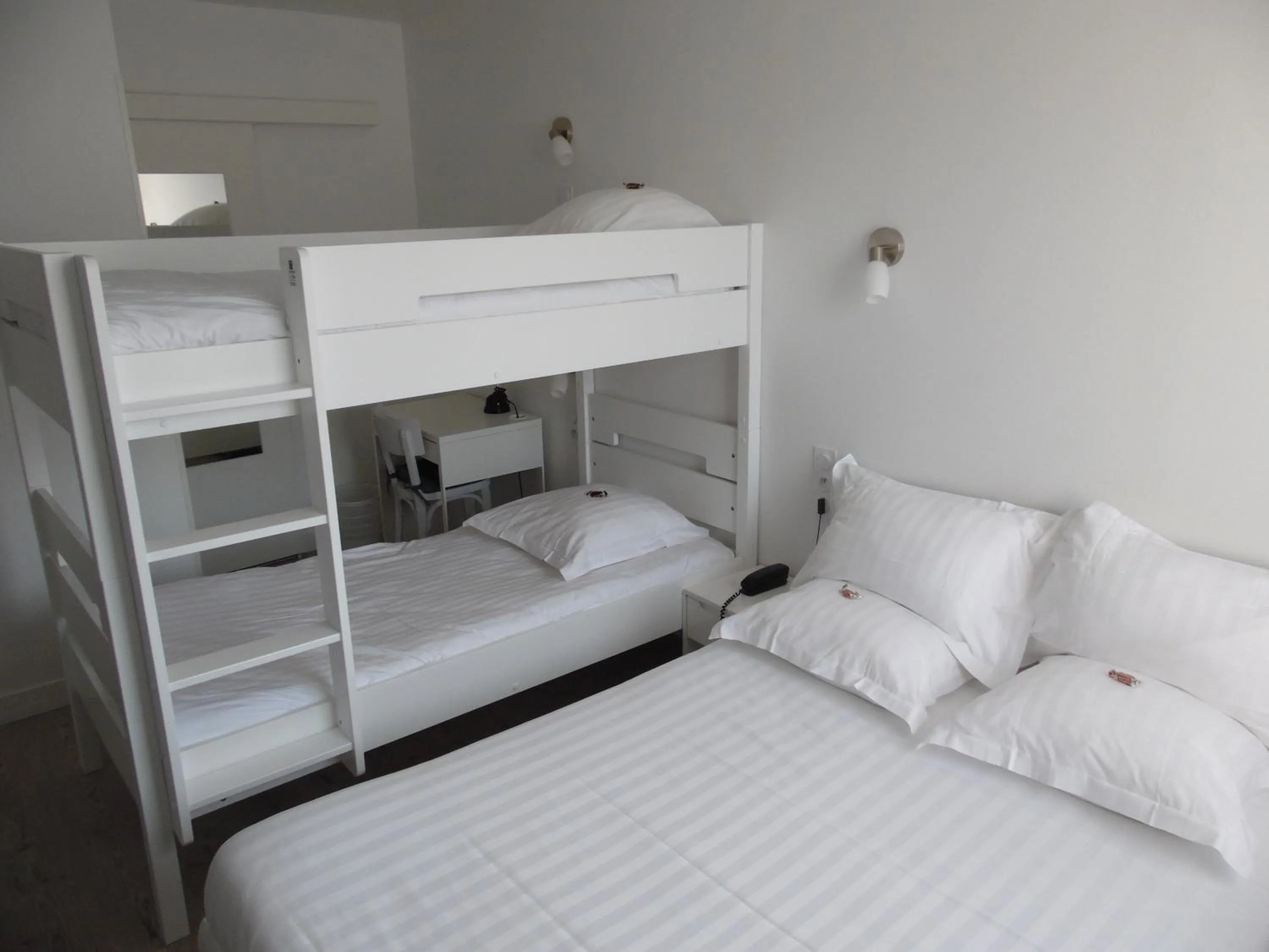 Bed in Chante Grelet