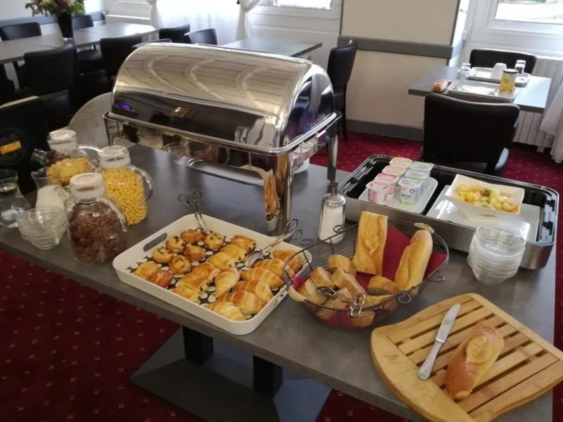 Breakfast in Chante Grelet