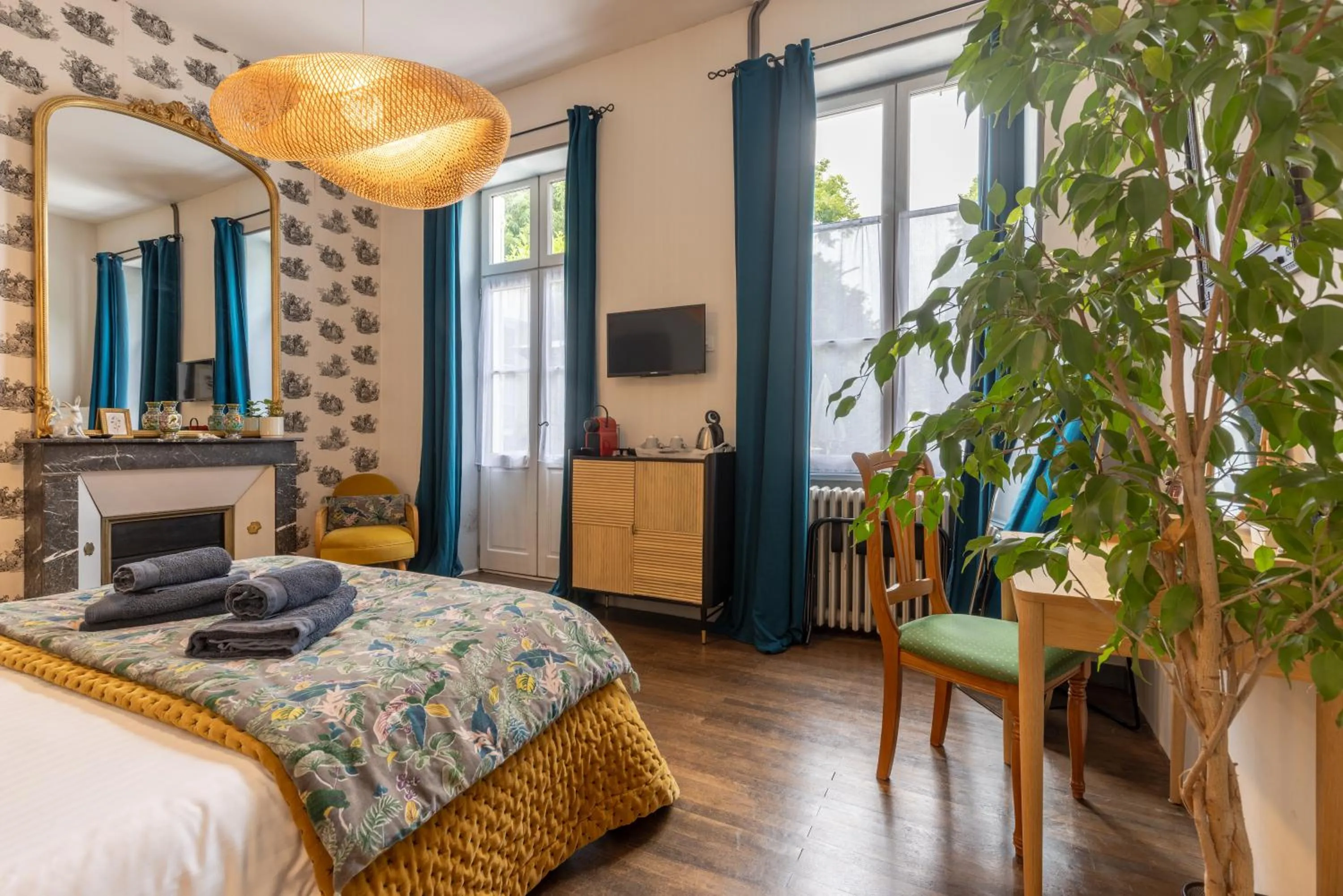 Bed in H de Surgères