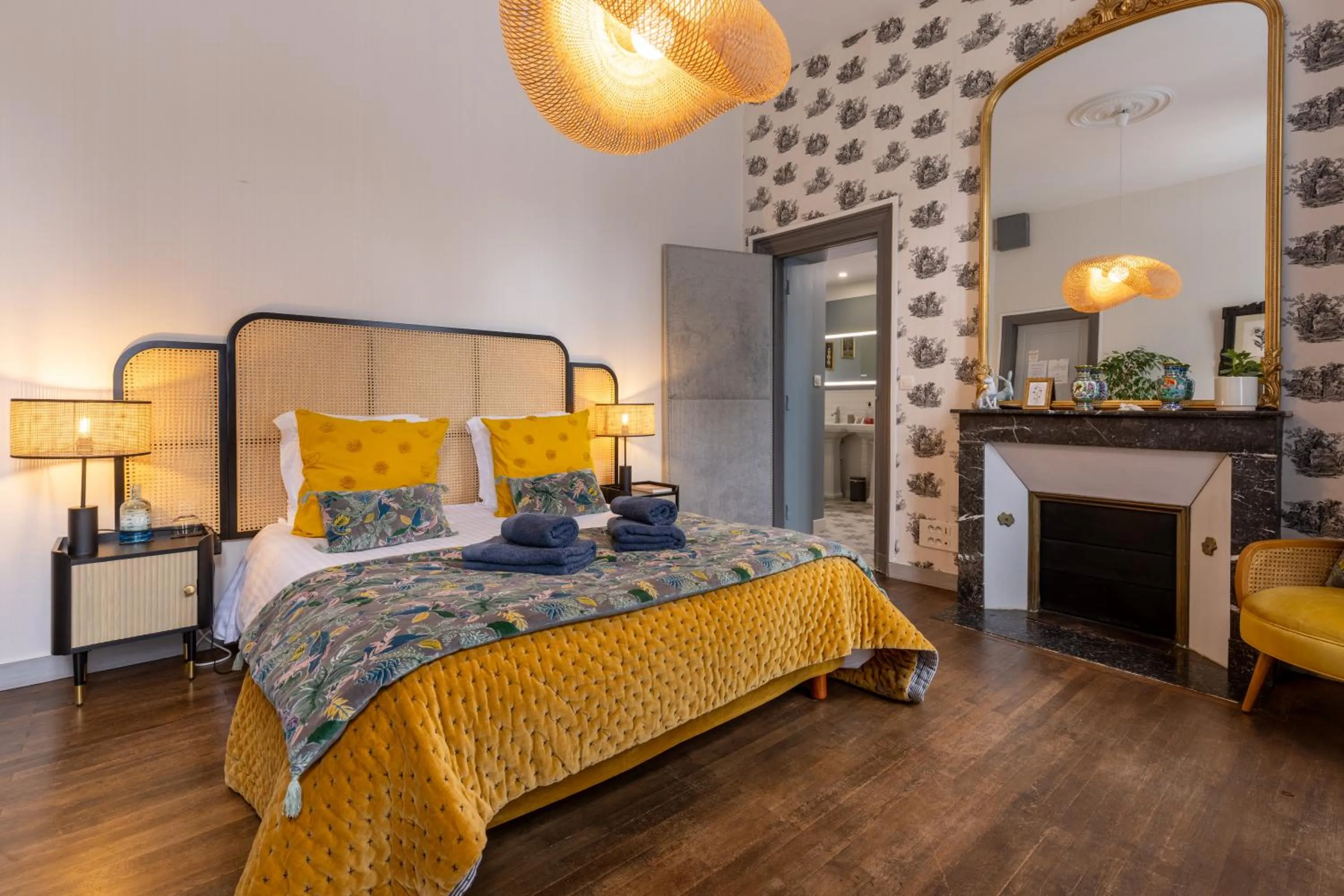 Bed in H de Surgères