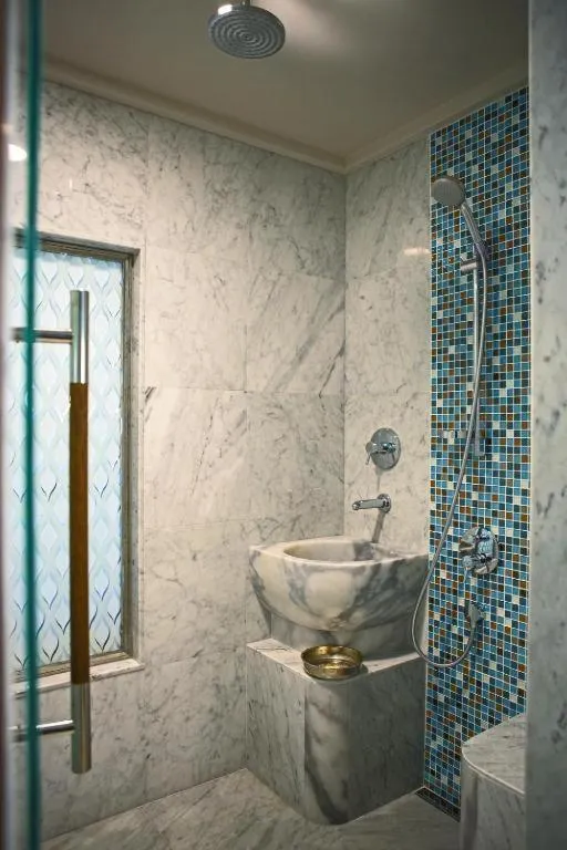 Renaissance Izmir Hotel