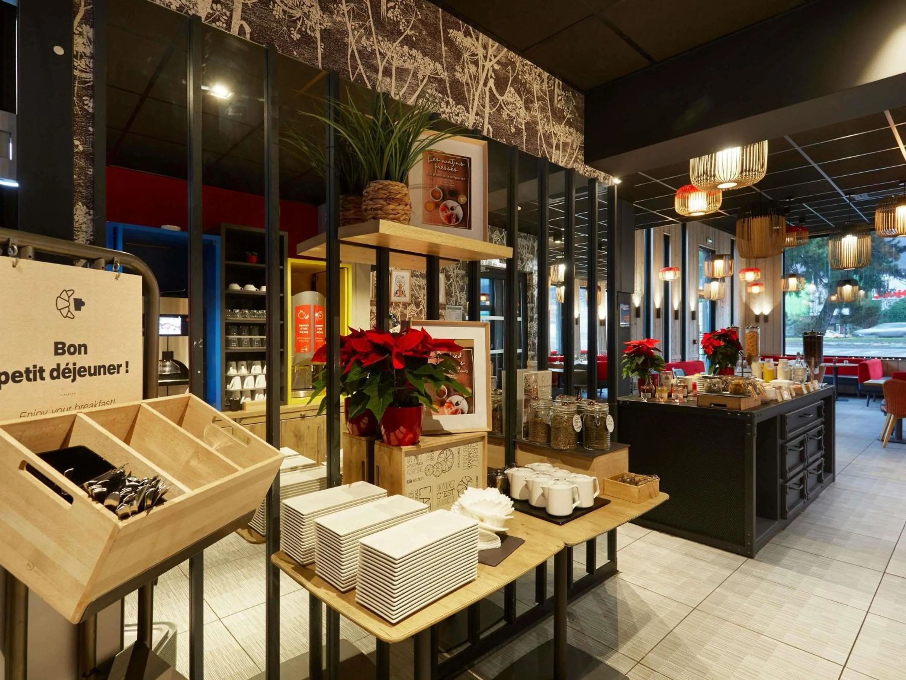 Breakfast in Ibis Sallanches Porte du MontBlanc