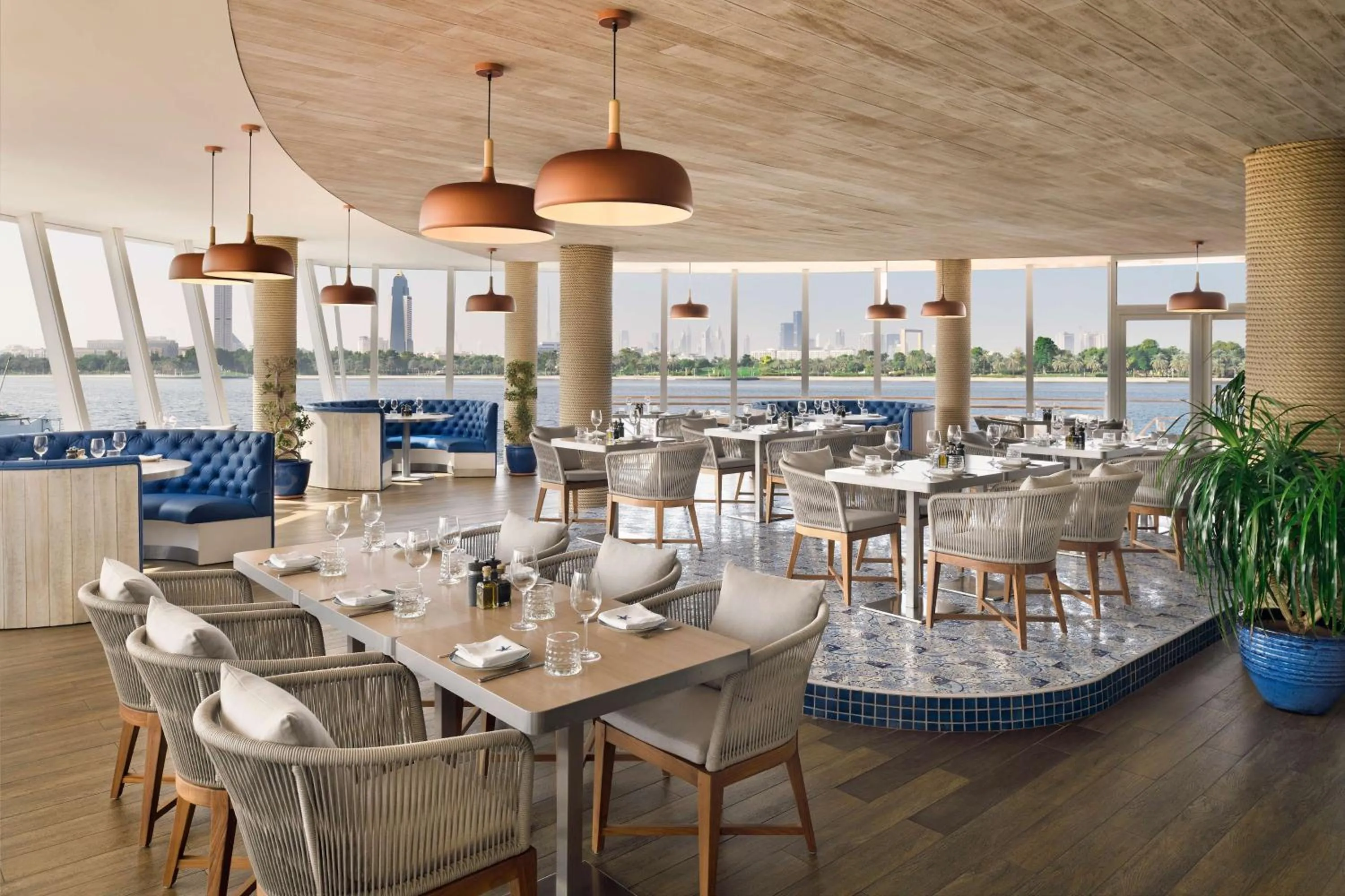 Restaurant/places to eat in Park Hyatt Dubai