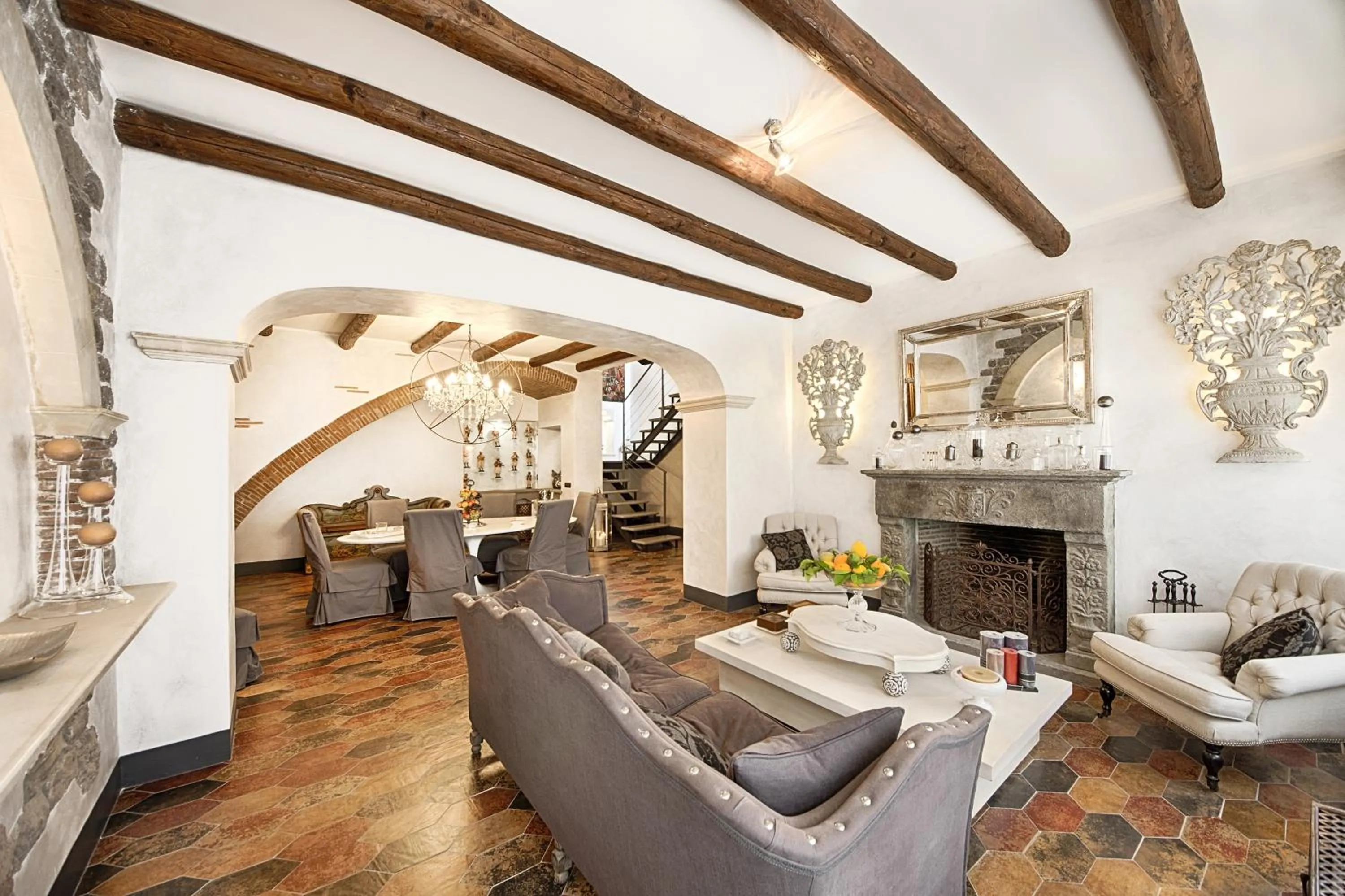 Communal lounge/ TV room in Relais 147 - Luxury b&b