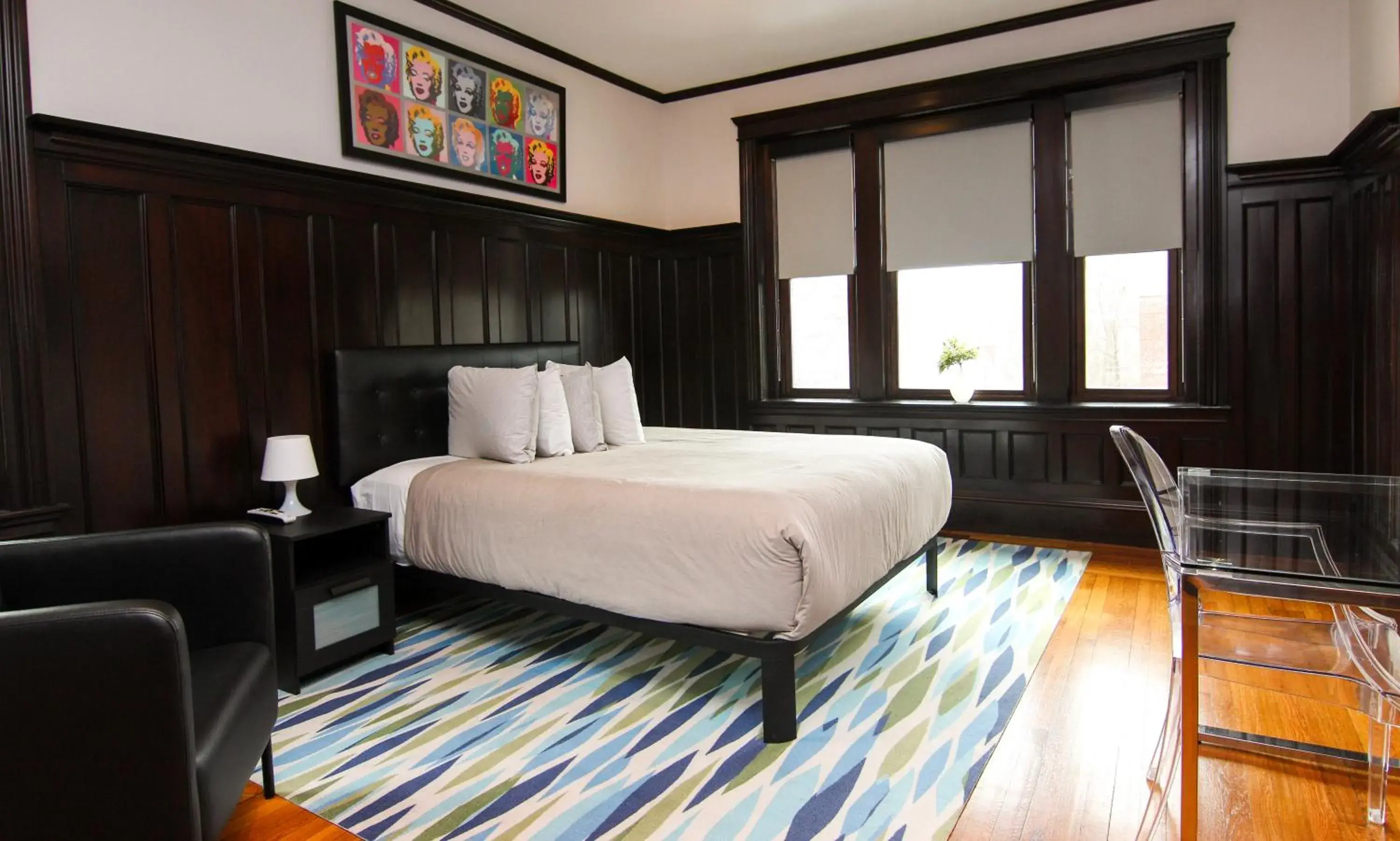A Stylish Stay with a King Bed and Heated Floors #27 A Stylish Stay with a King Bed and Heated Floors #27
