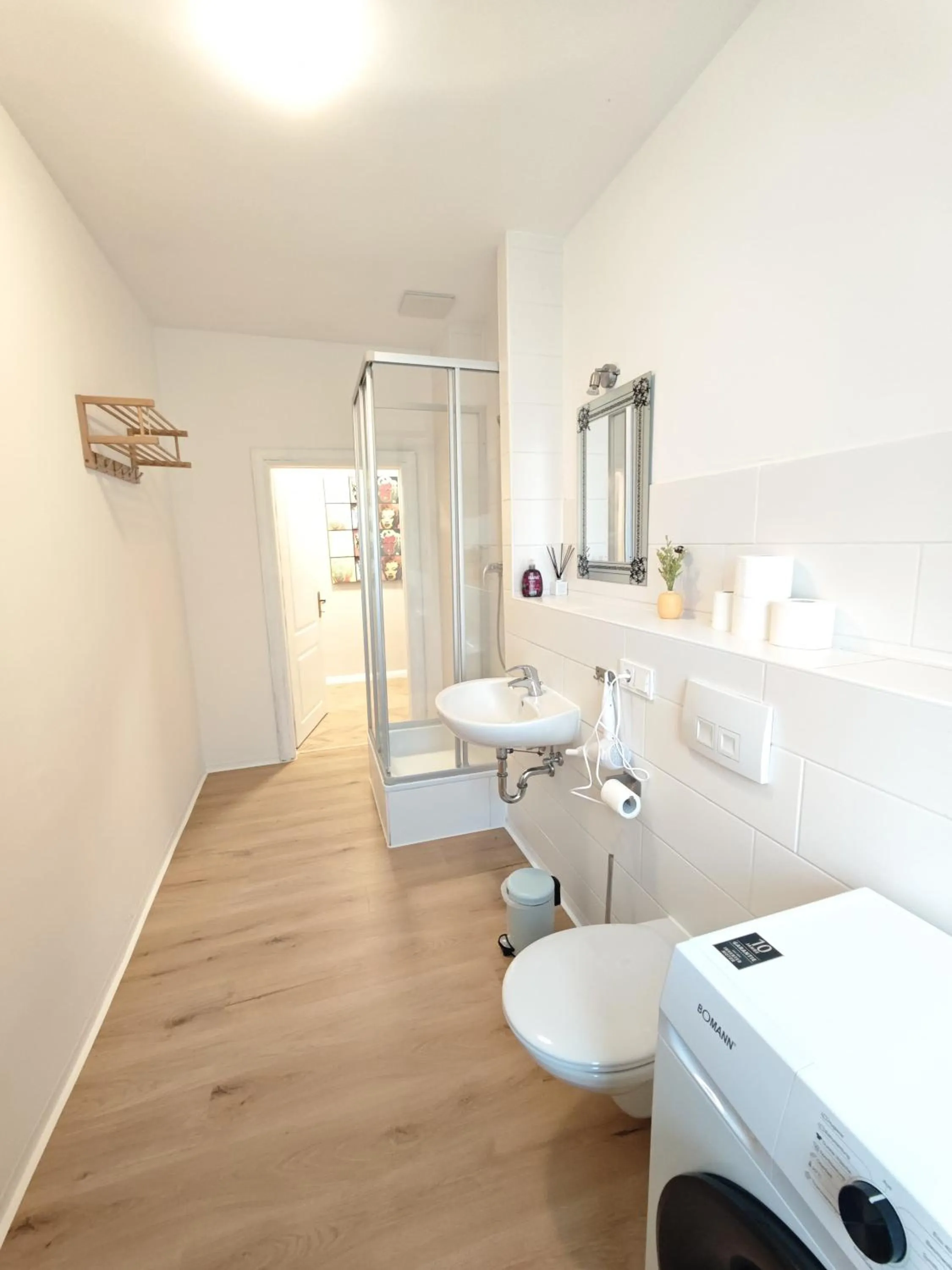 Shower in Zollikof Aparts - Sauna & Studioapartments