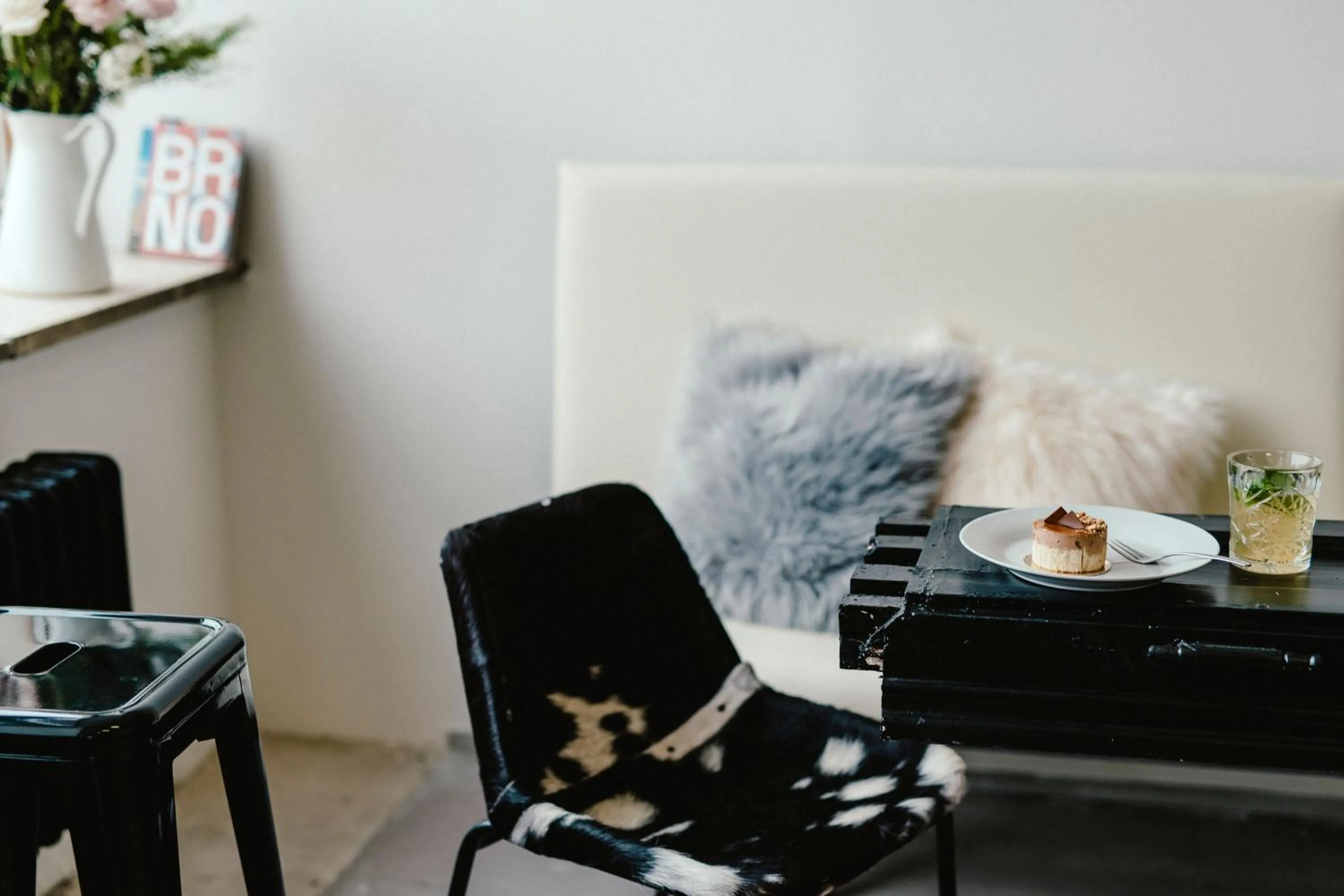 Lounge or bar in Wake Up Wellness Hostel