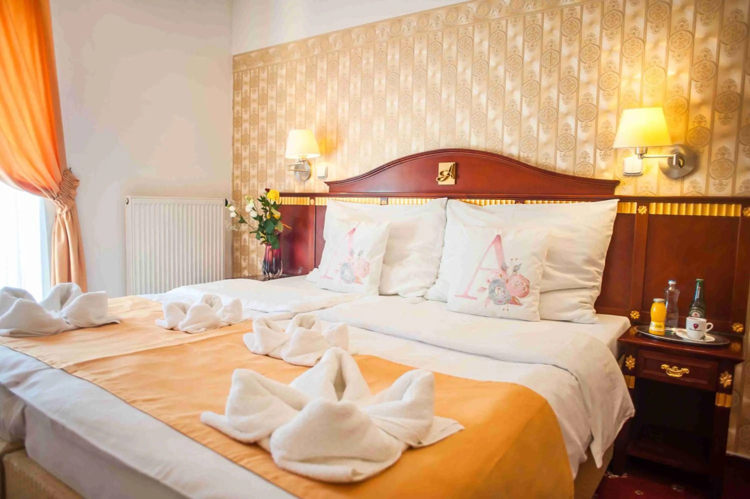 Bed in Hotel Tommy Wellness & Spa